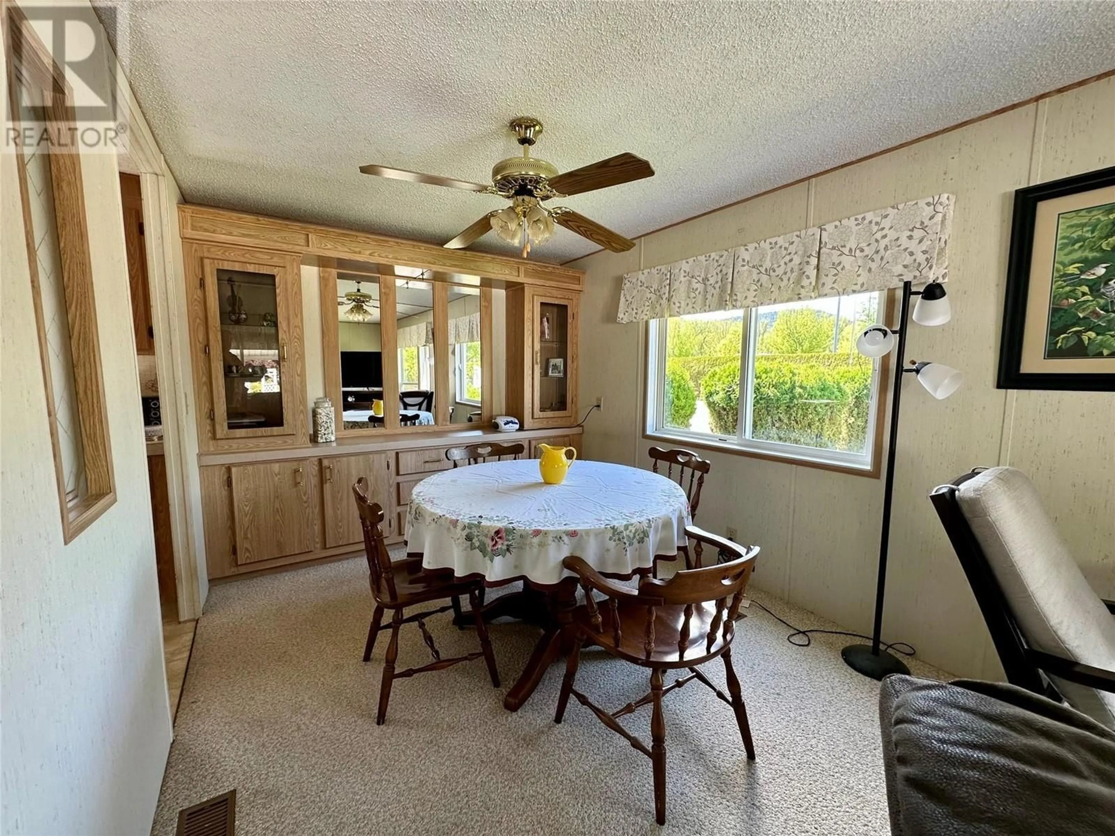 Dining room, ceramic/tile floor for 137 - 5484 25 AVENUE, Vernon British Columbia V1T7A8