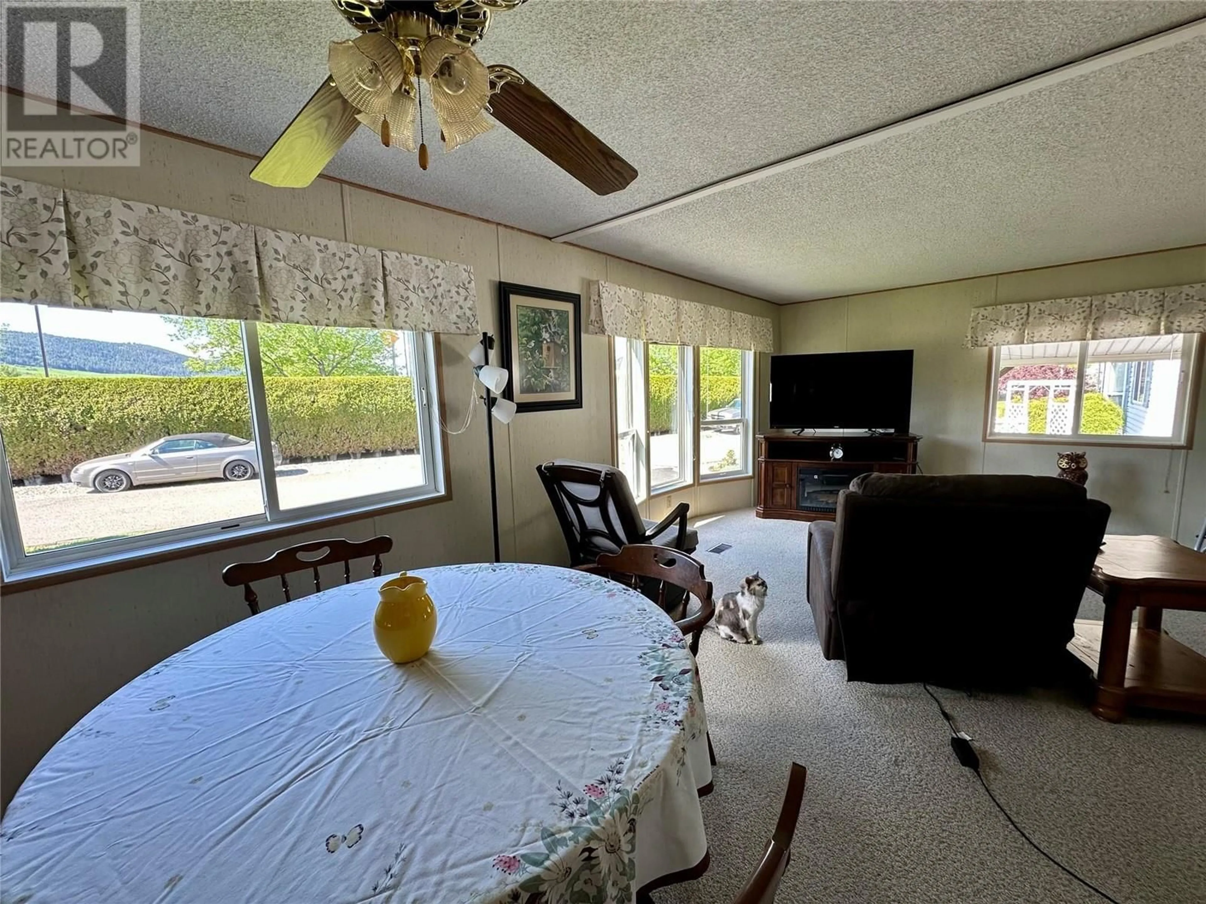 A pic of a room for 137 - 5484 25 AVENUE, Vernon British Columbia V1T7A8
