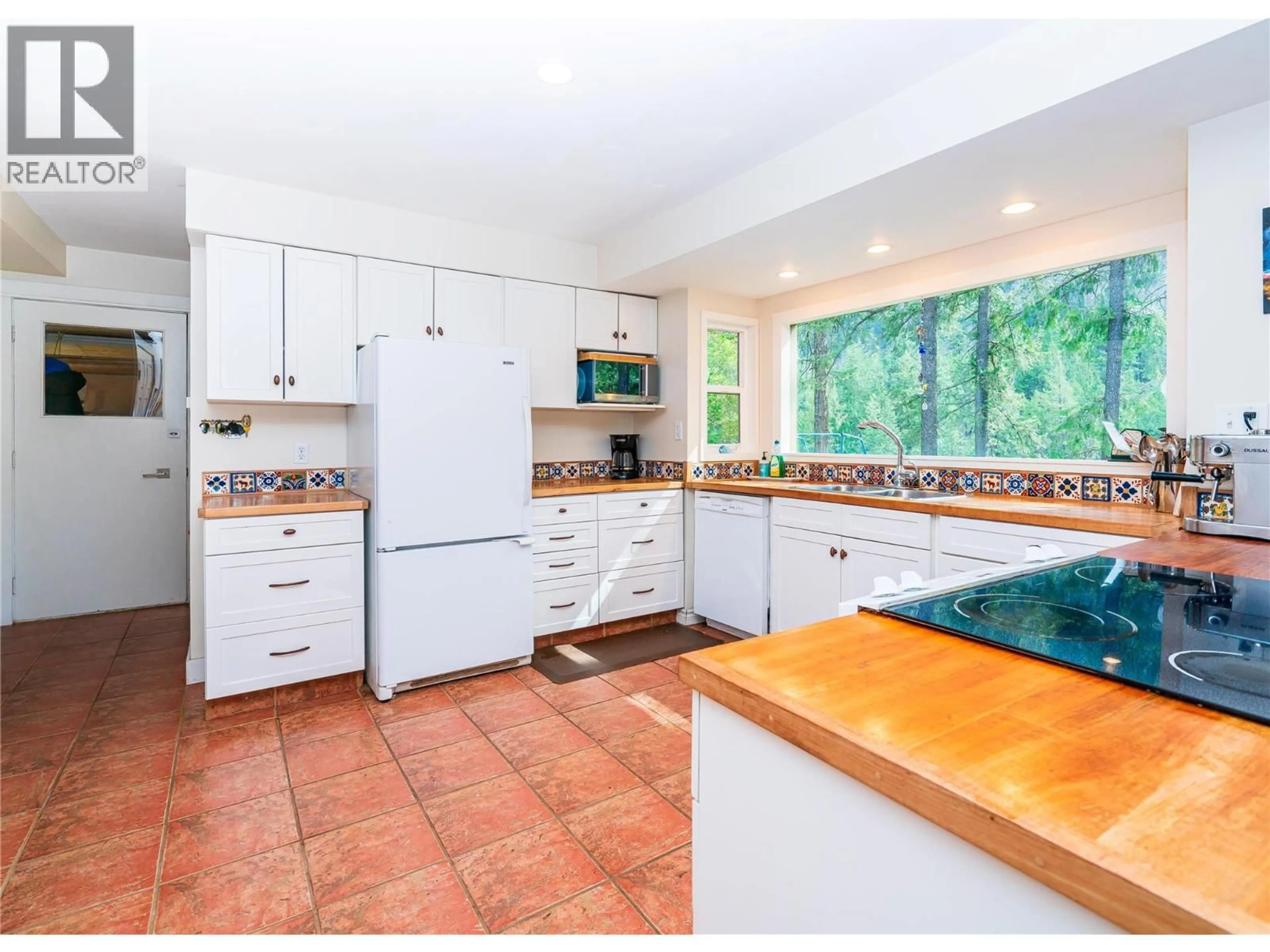 Unknown for 6257 HIGHWAY 3 OTHER, Hedley British Columbia V0X1K0