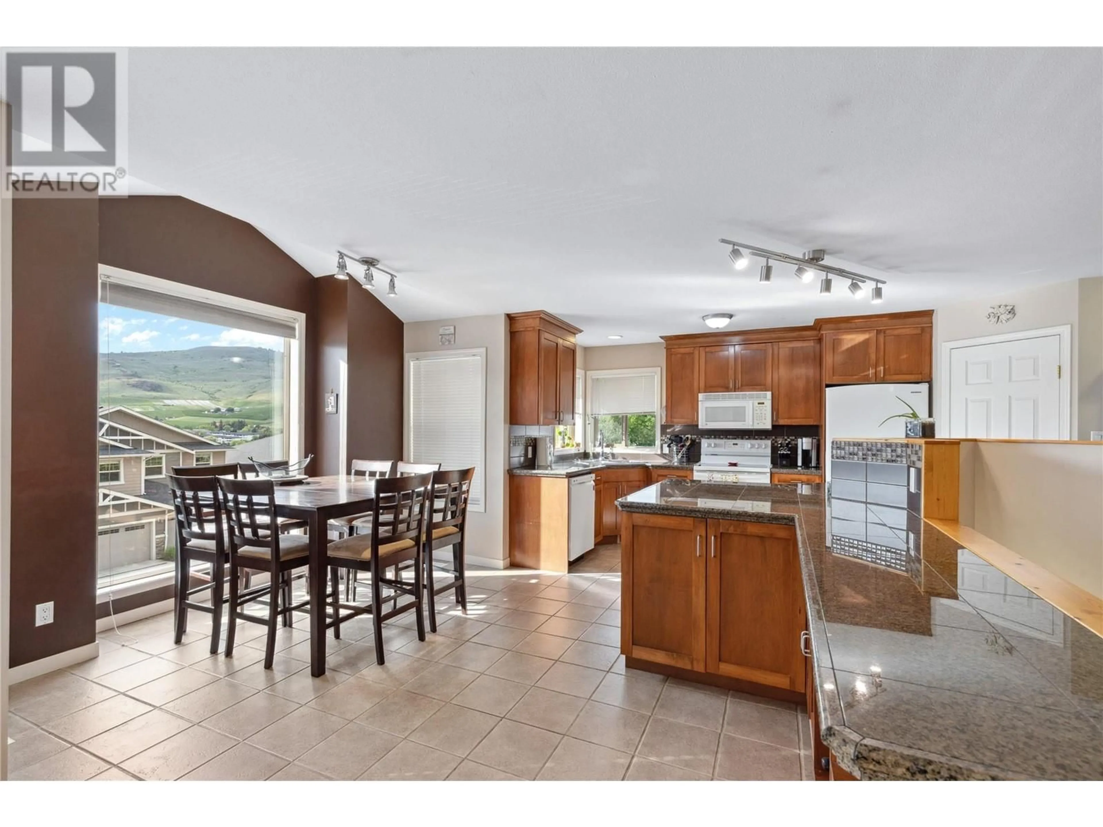 Open concept kitchen, ceramic/tile floor for 4408 BELLEVUE DRIVE, Vernon British Columbia V1T9C1
