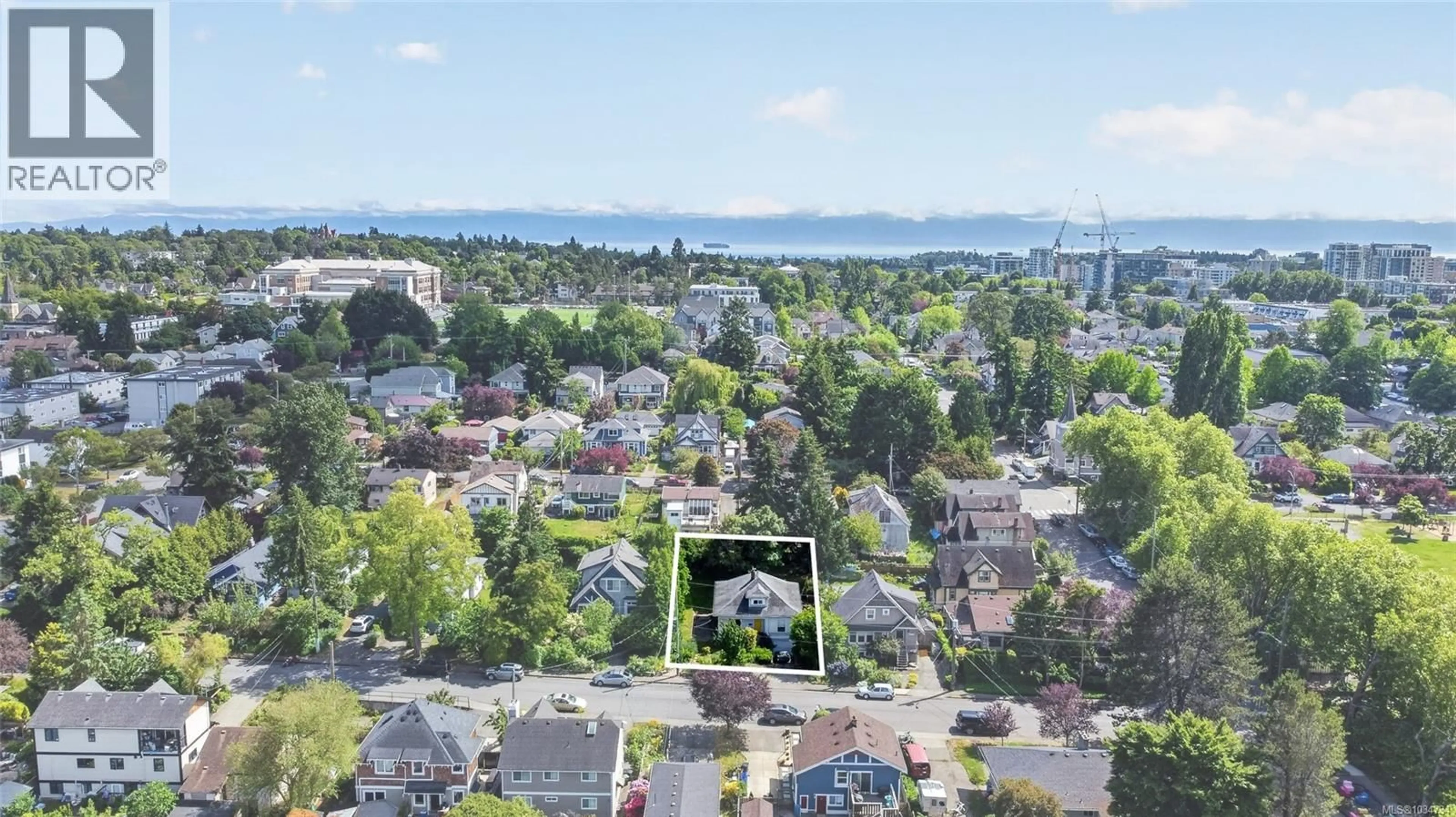 A pic from outside/outdoor area/front of a property/back of a property/a pic from drone, water/lake/river/ocean view for 1215 QUEENS AVENUE, Victoria British Columbia V8T1N1