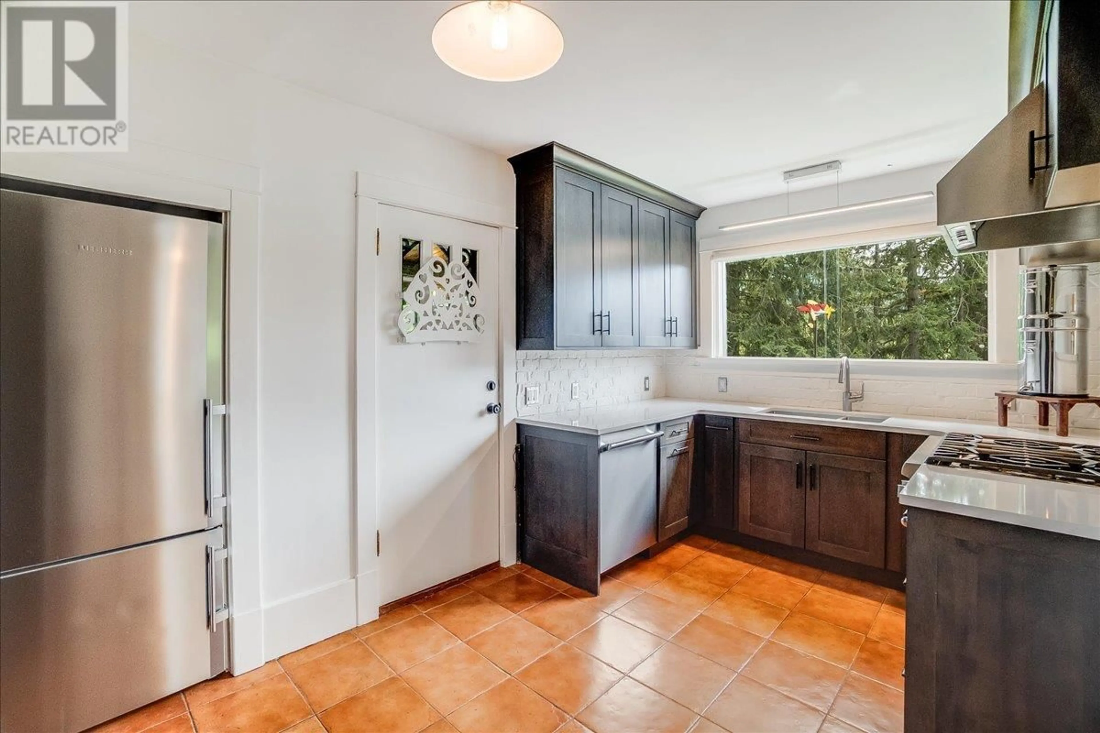 Unknown for 417 HAMILTON AVENUE, Nelson British Columbia V1L3G1