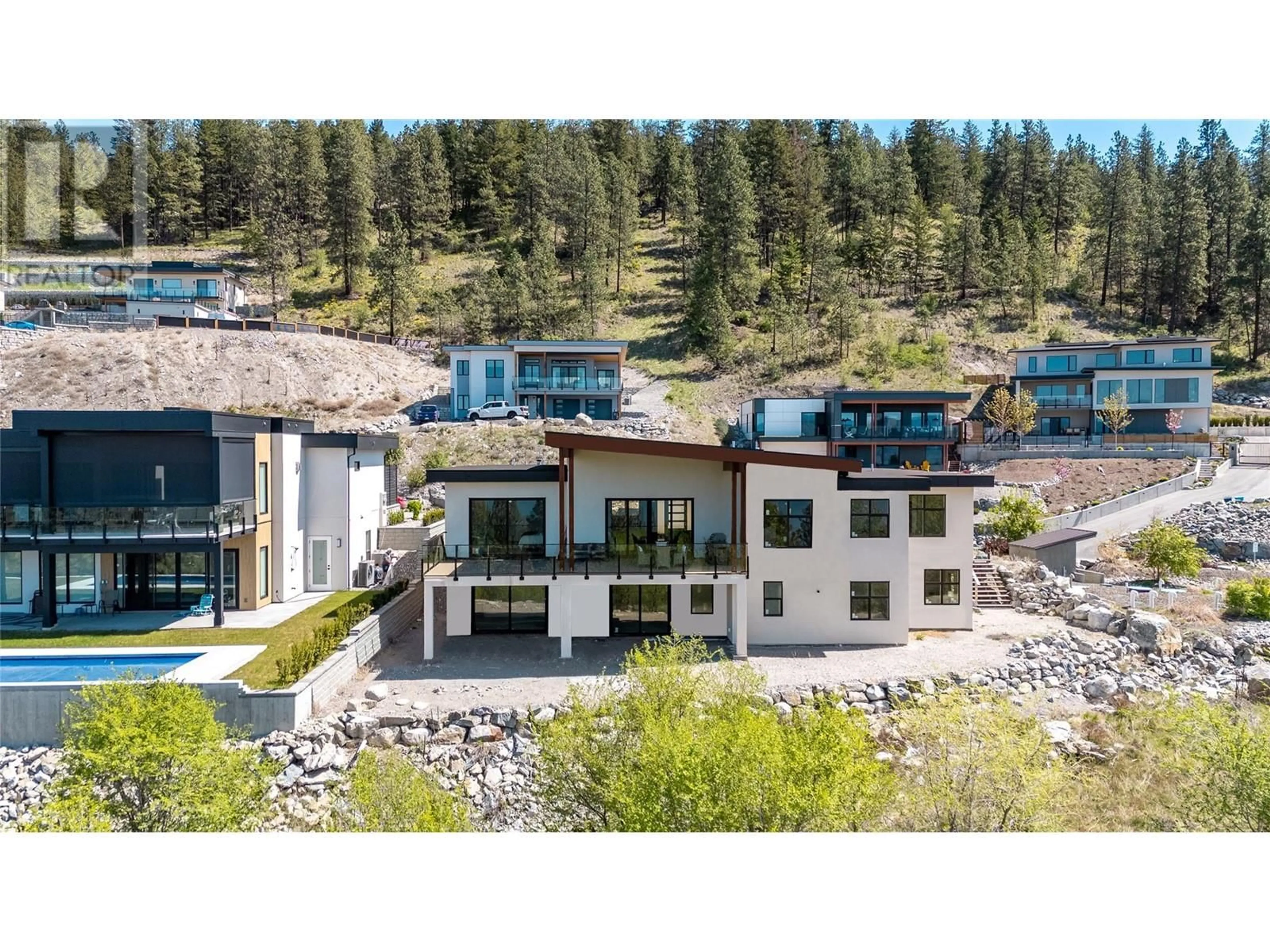 A pic from outside/outdoor area/front of a property/back of a property/a pic from drone, mountain view for 2835 OUTLOOK WAY, Naramata British Columbia V0H1N1