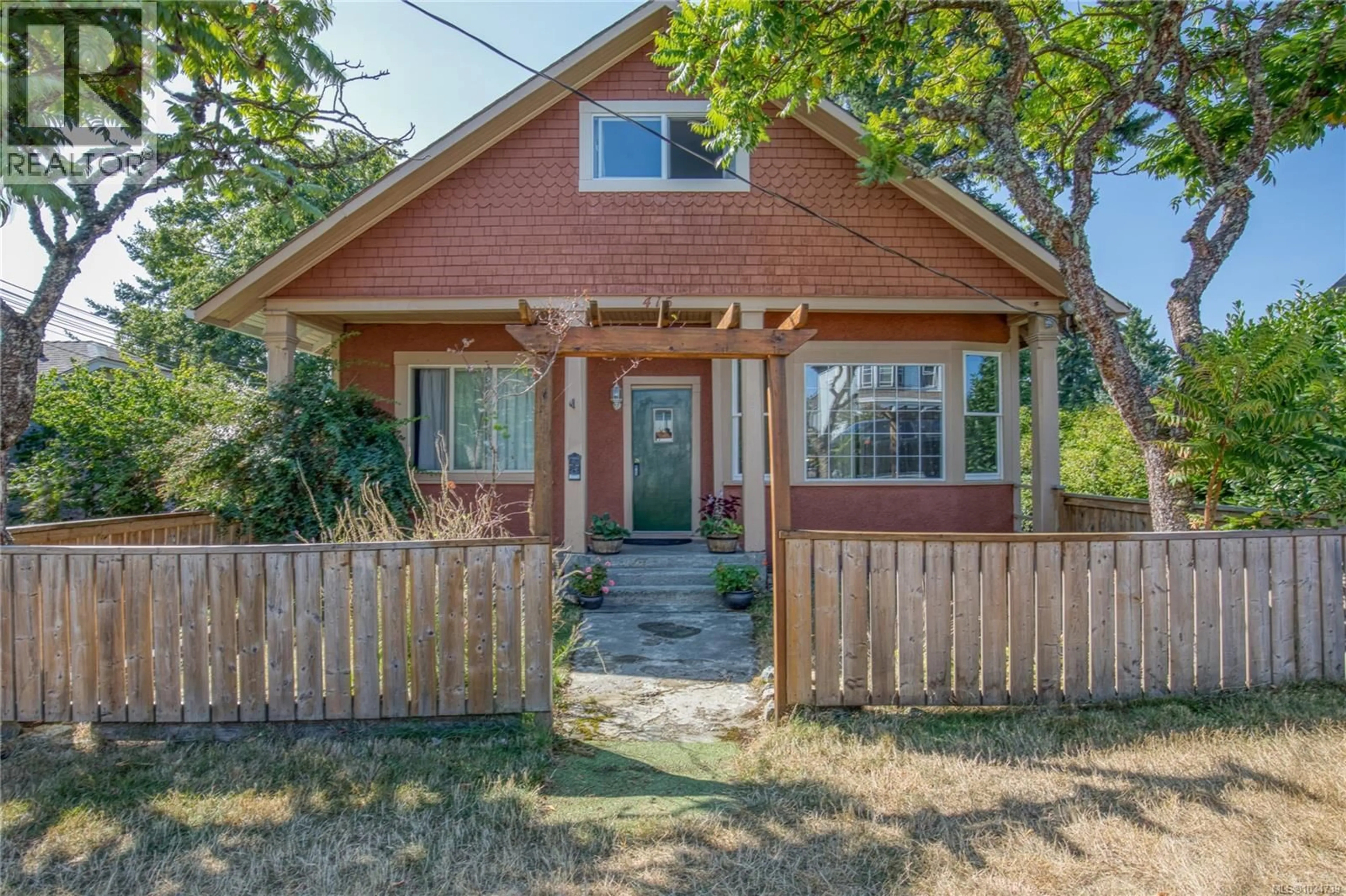 Home with brick exterior material, street for 415 MACHLEARY STREET, Nanaimo British Columbia V9R2H1