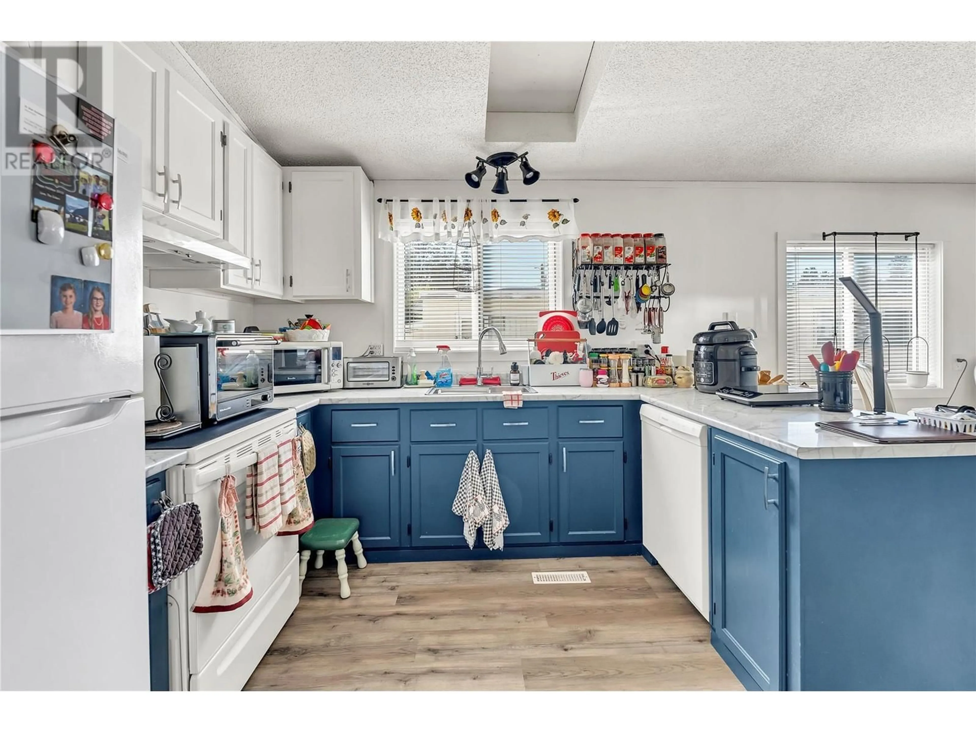 Open concept kitchen, unknown for 45 - 263 HWY 3 OTHER, Princeton British Columbia V0X1W0