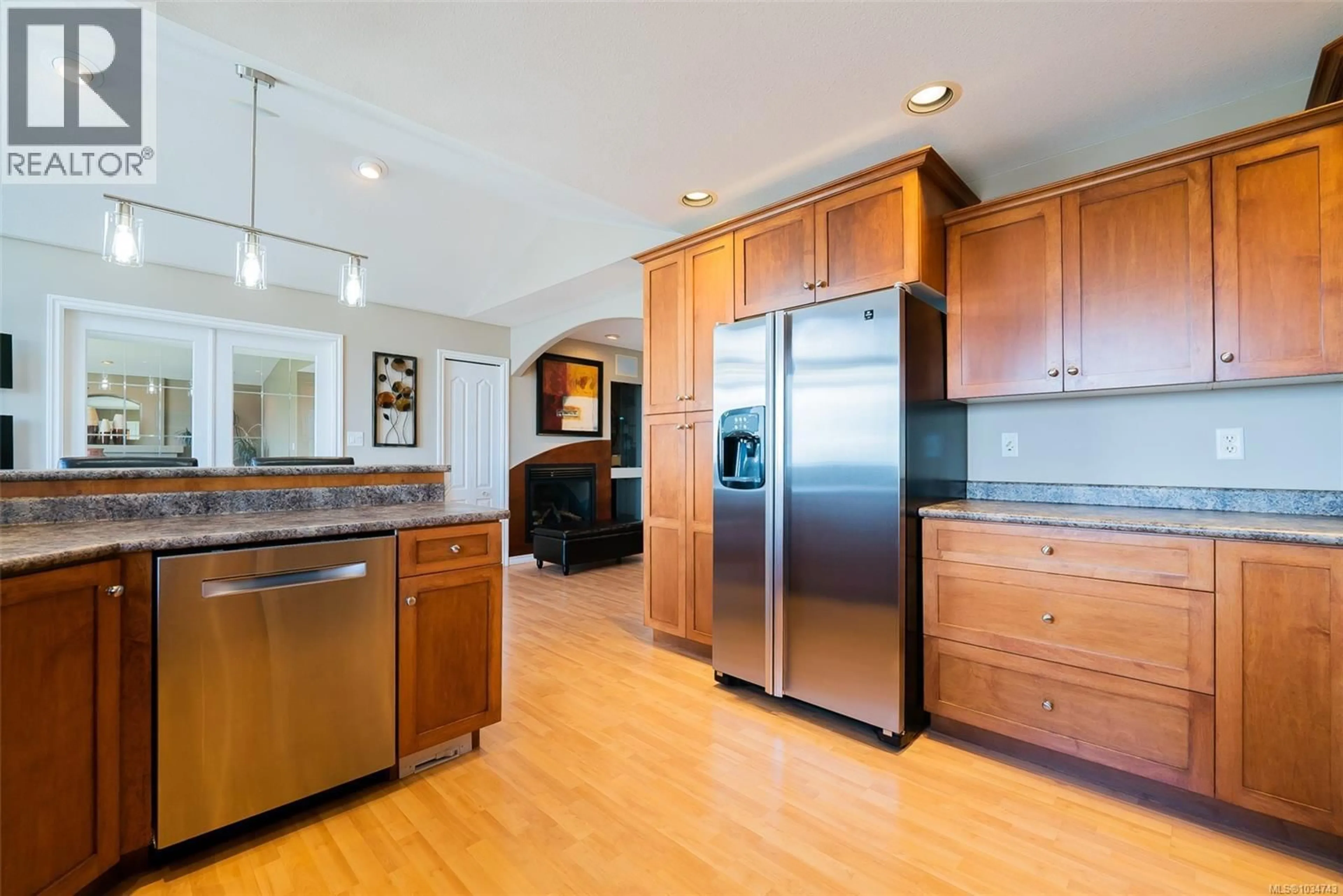 Open concept kitchen, unknown for 3893 GULFVIEW DRIVE, Nanaimo British Columbia V9T6E2