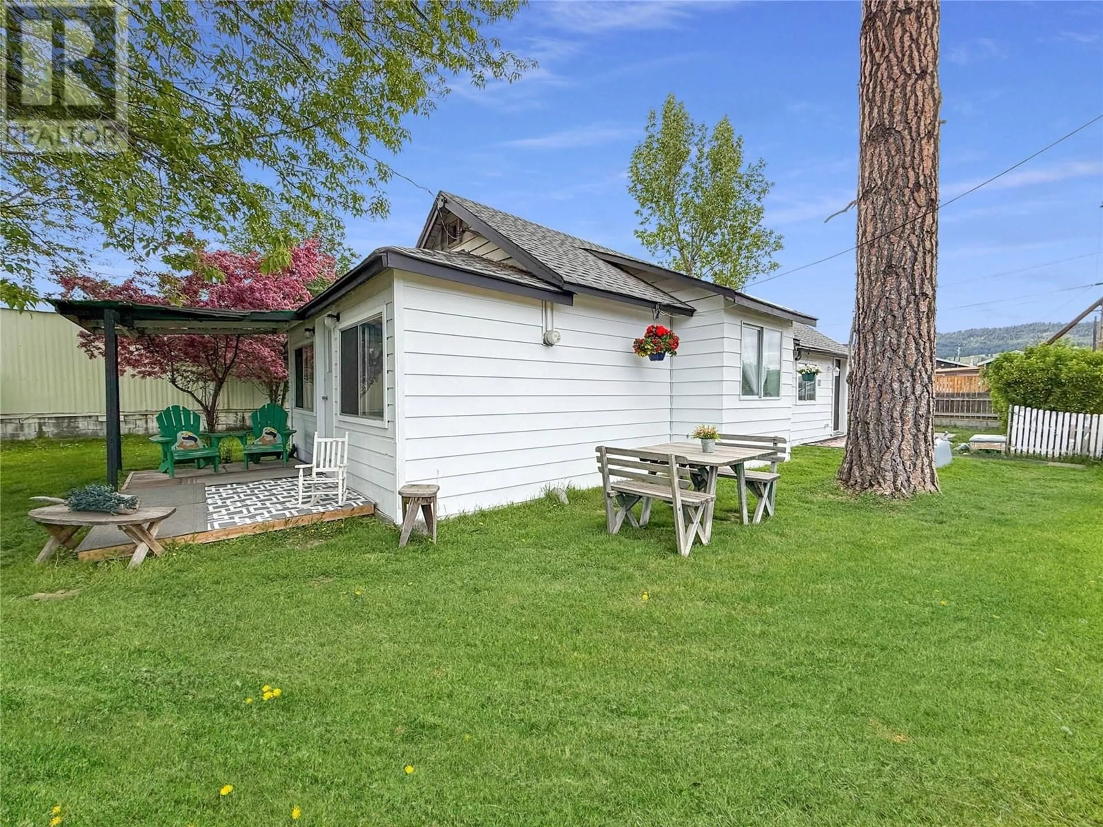 Unknown for 301 8TH AVENUE, Princeton British Columbia V0X1W0