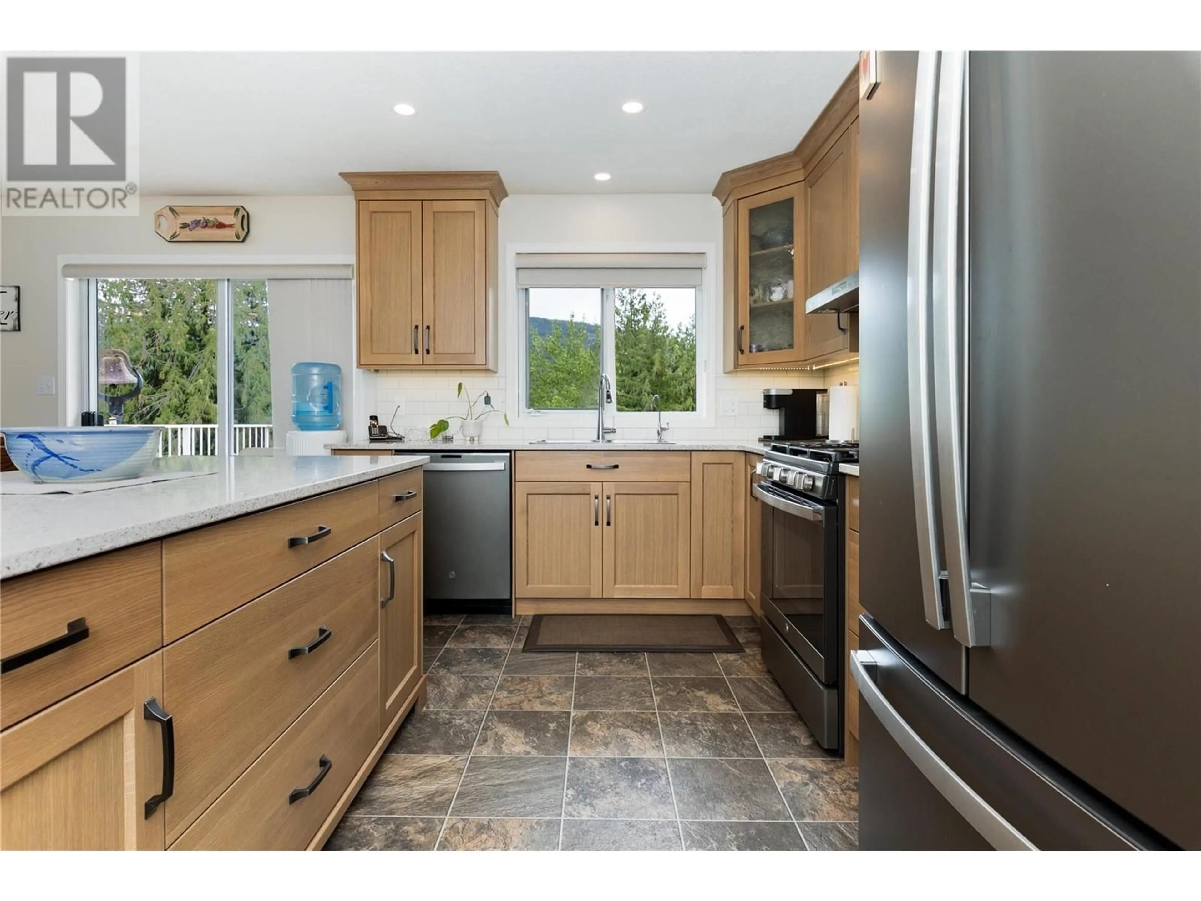 Unknown for 2240 97B HIGHWAY SOUTHEAST, Salmon Arm British Columbia V1E1X6