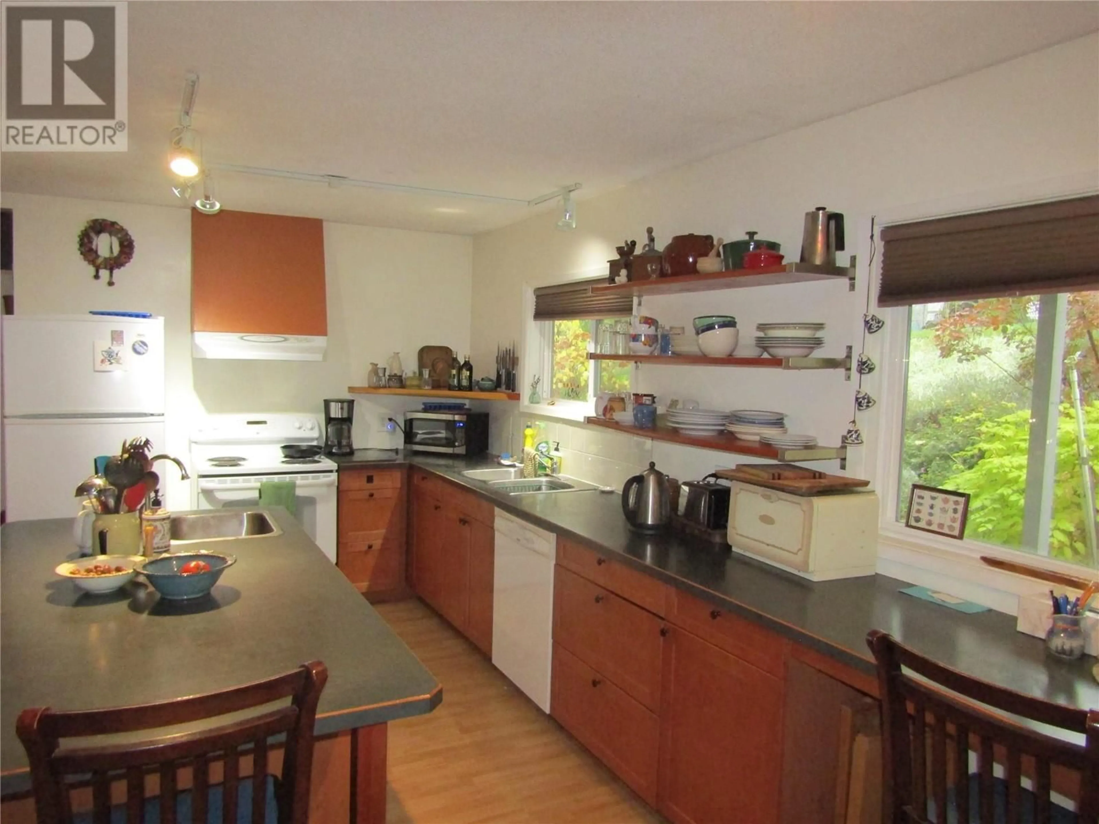 Standard kitchen, unknown for 5855 SPENCER ROAD, Grand Forks British Columbia V0H1H5