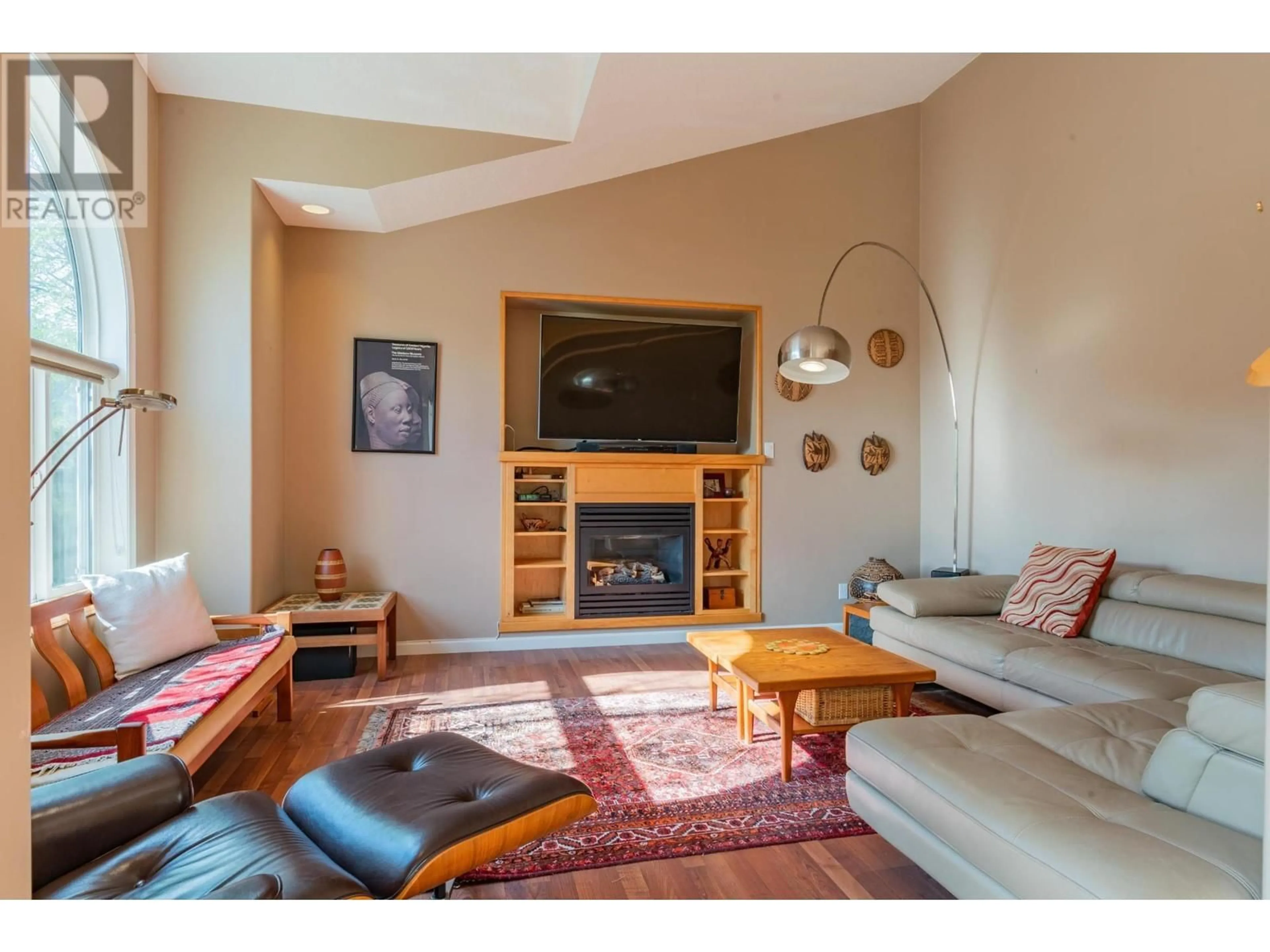 Living room with furniture, unknown for 3301 LABURNUM DRIVE, Trail British Columbia V1R2S8