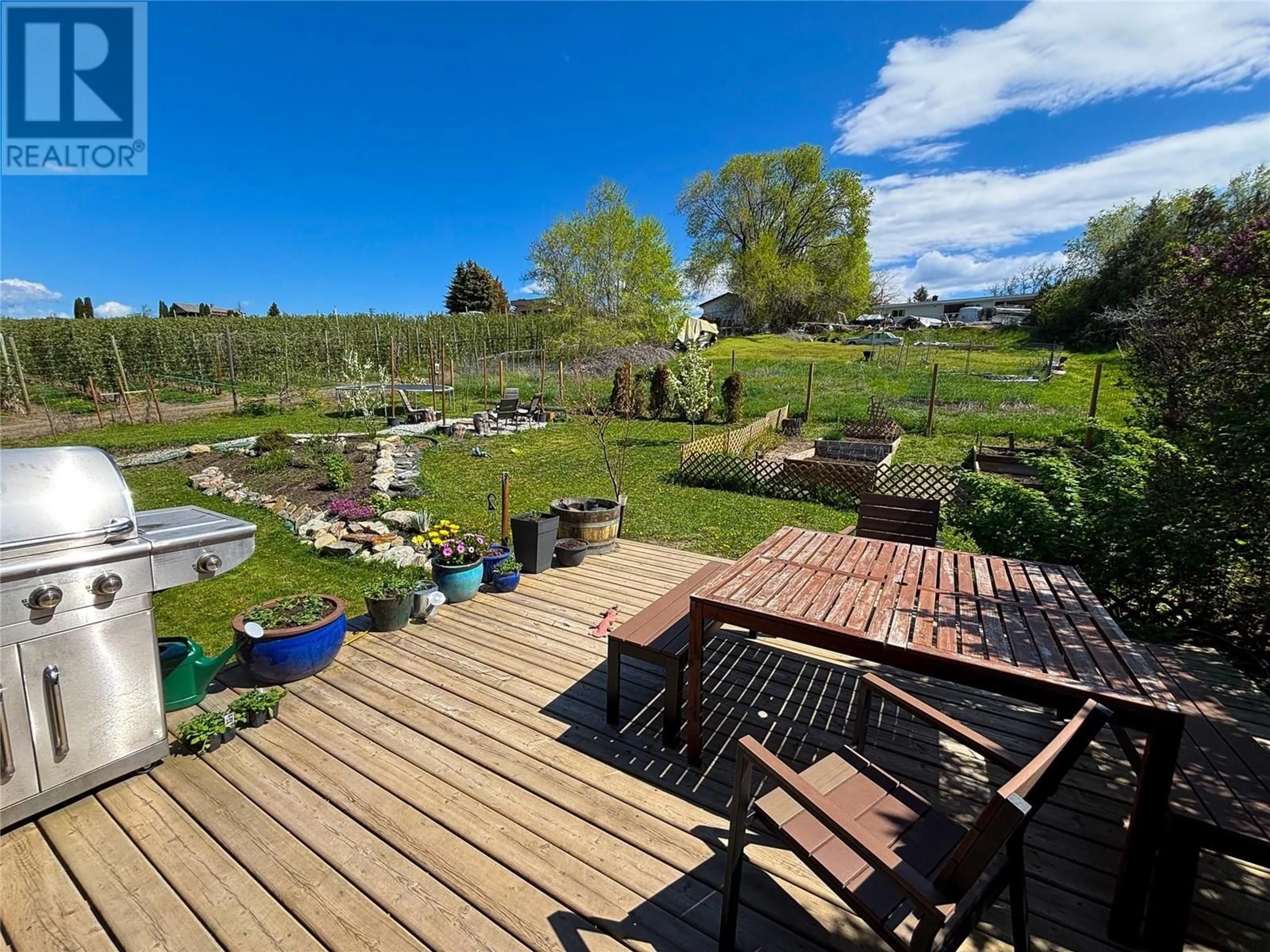 Patio, unknown for 5895 COLLISON ROAD, Vernon British Columbia V1B3L4