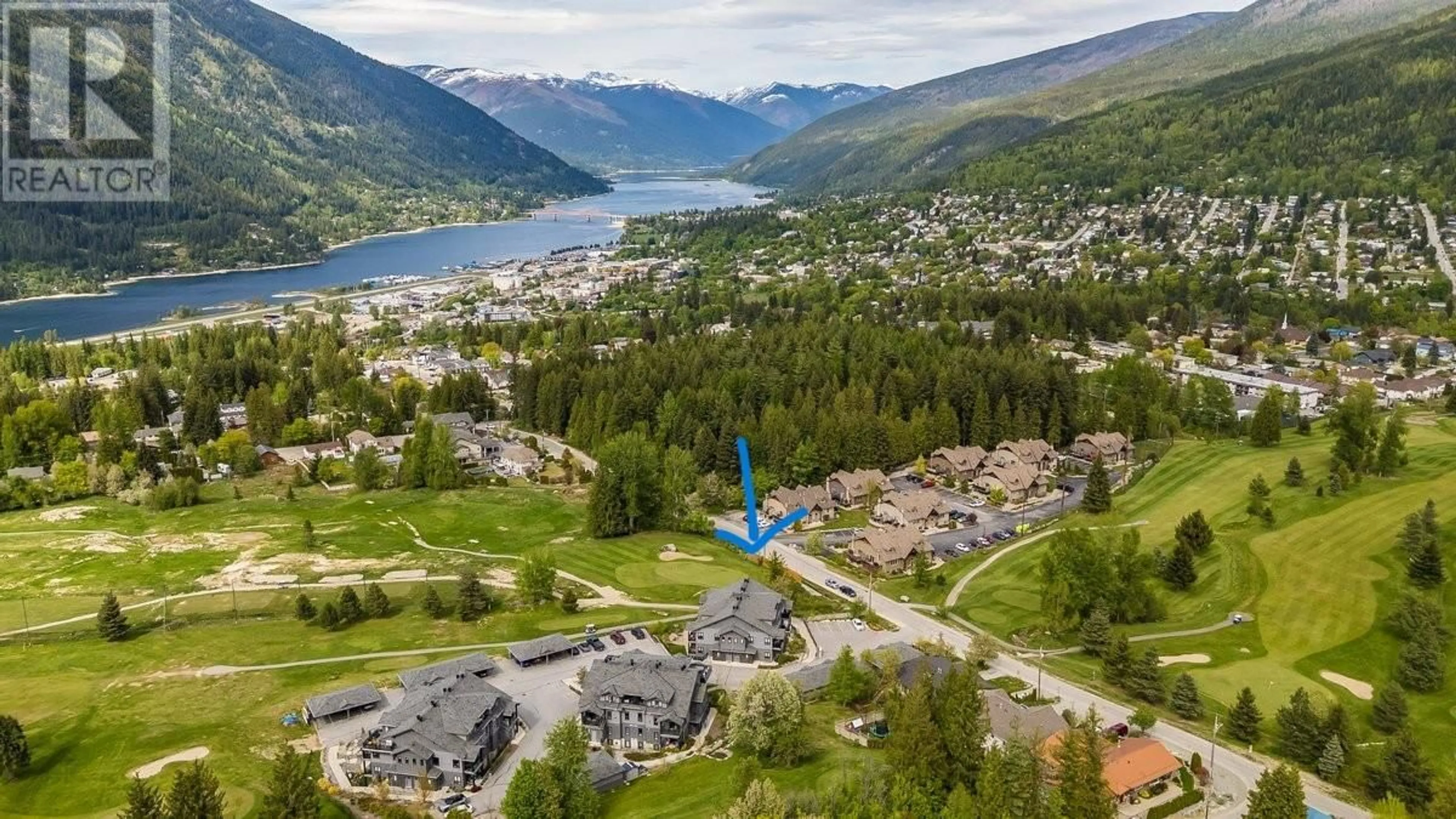 A pic from outside/outdoor area/front of a property/back of a property/a pic from drone, mountain view for 107 - 2000 CHOQUETTE AVENUE, Nelson British Columbia V1L7E4
