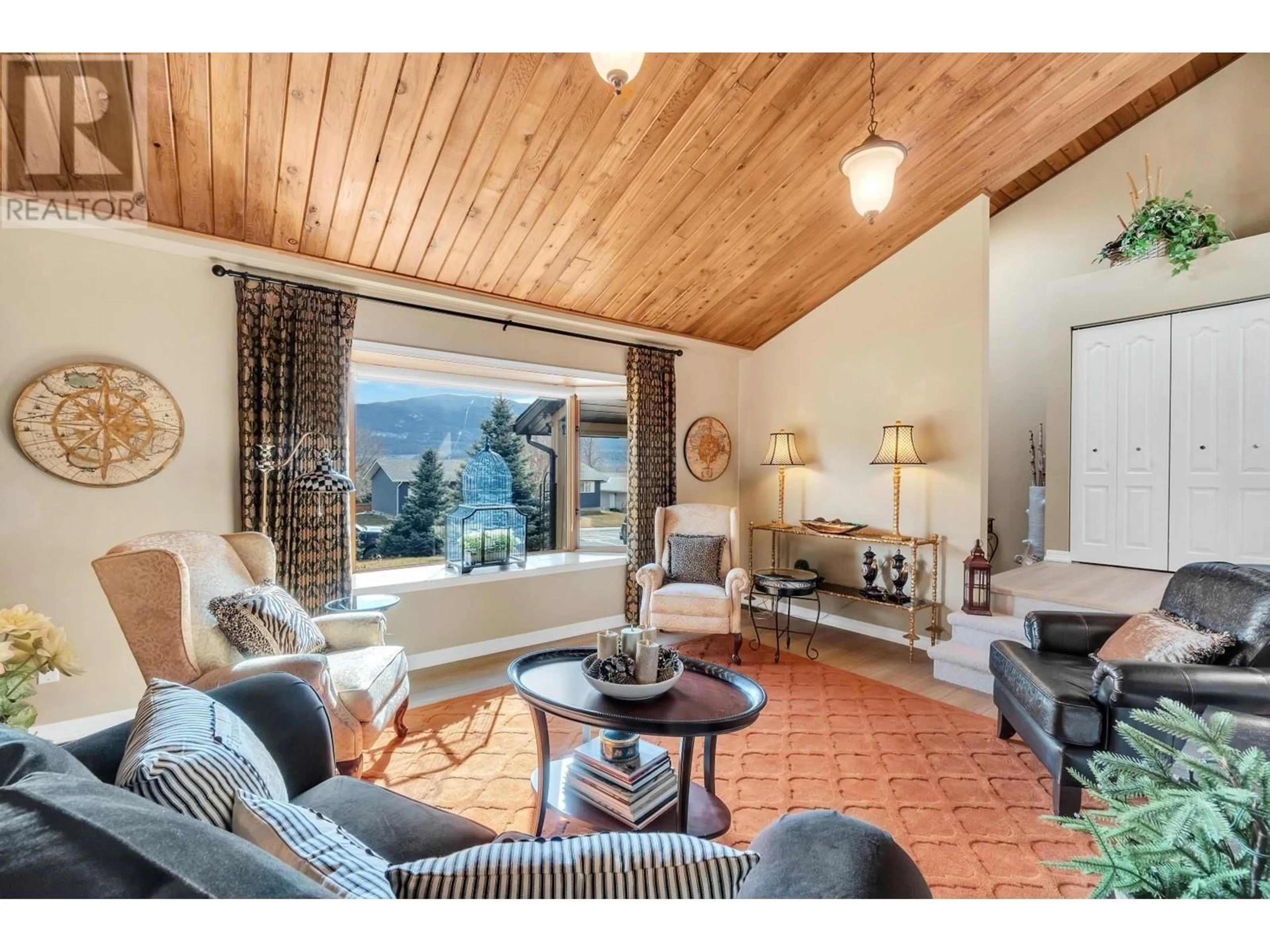 Living room with furniture, unknown for 2463 IRVINE AVENUE, Merritt British Columbia V1K1H4