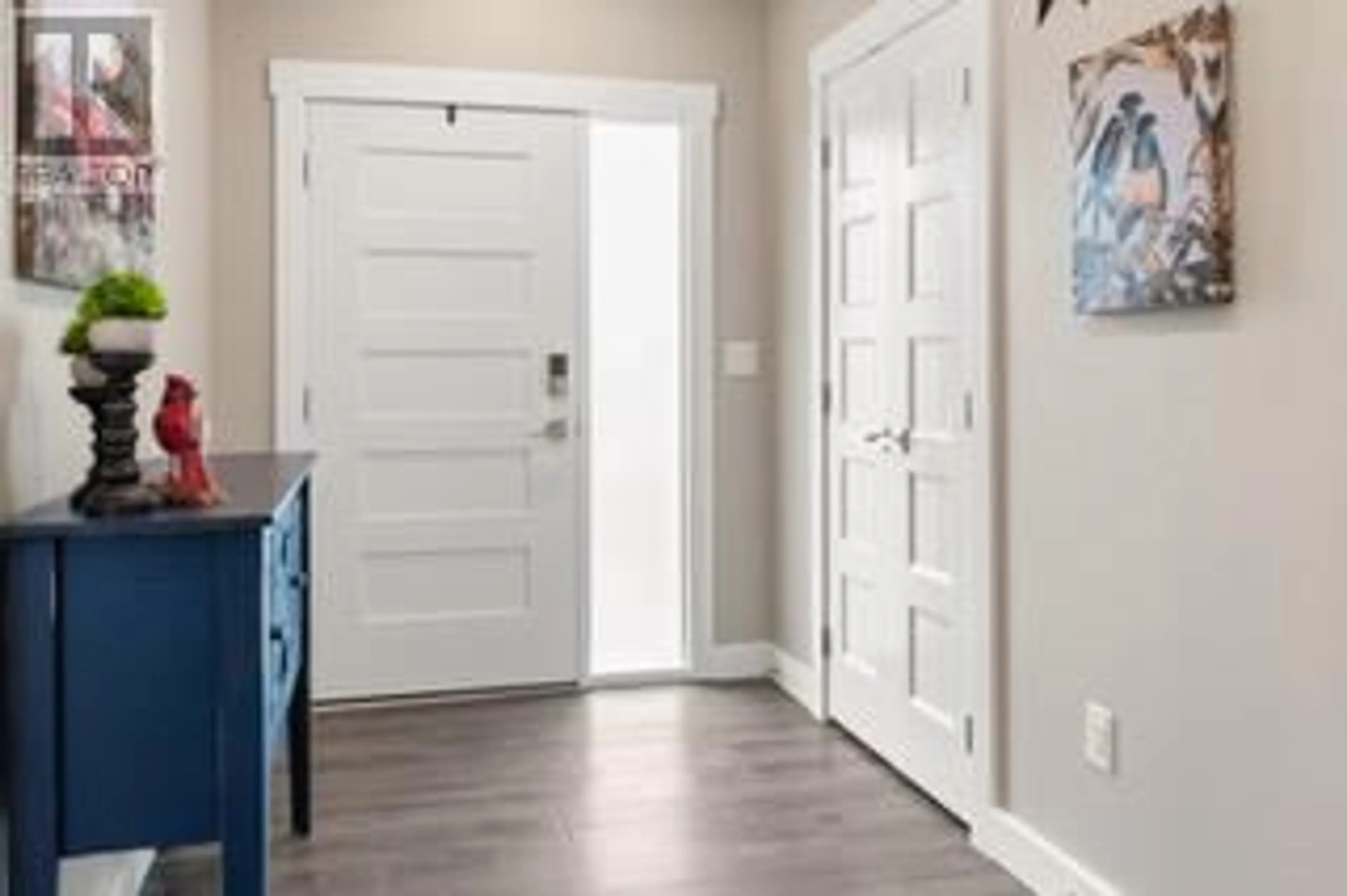 Indoor entryway for 518 SIMILKAMEEN AVENUE, Princeton British Columbia V0X1W0