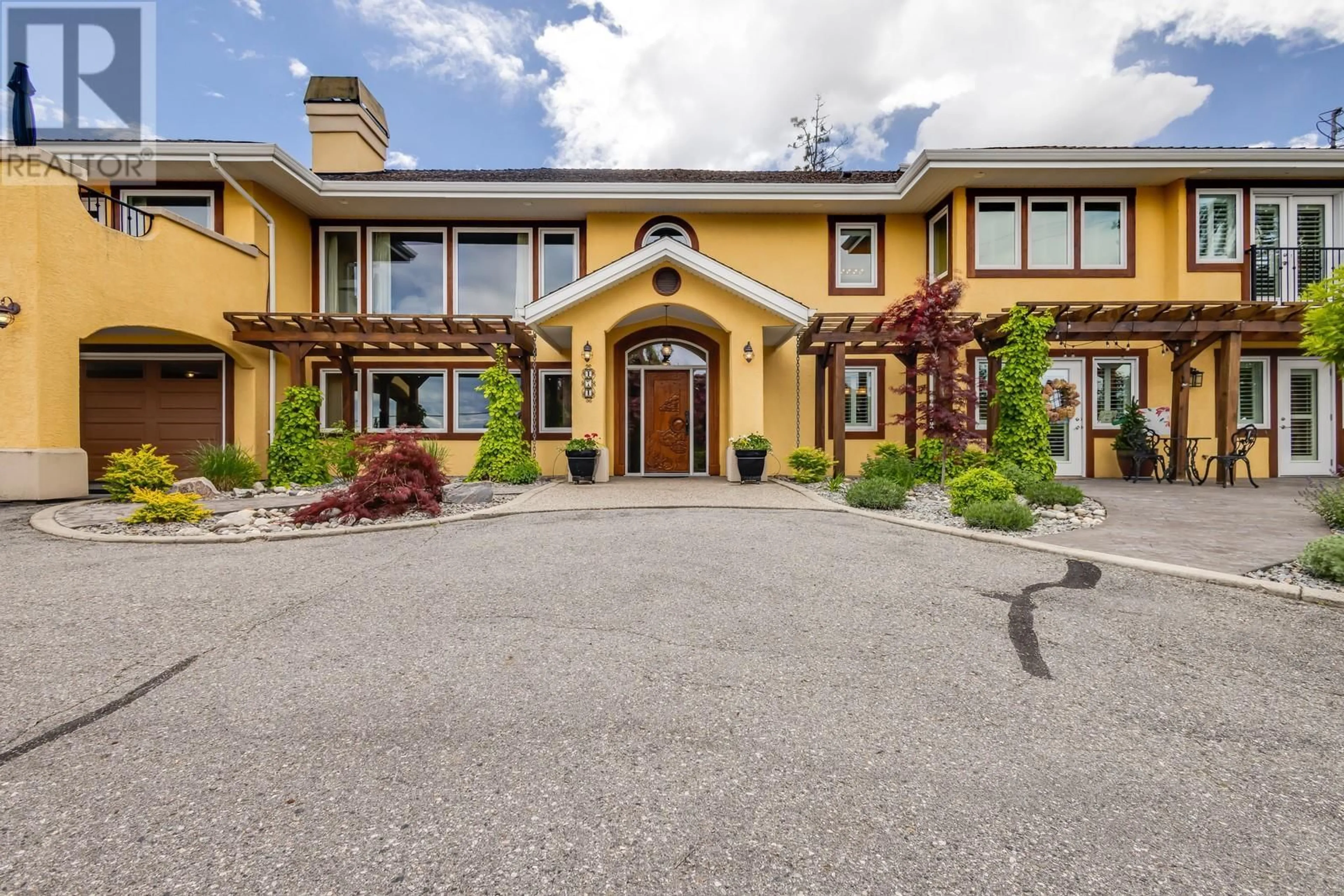 Unknown for 471 OKAVIEW ROAD, Kelowna British Columbia V1W4M1