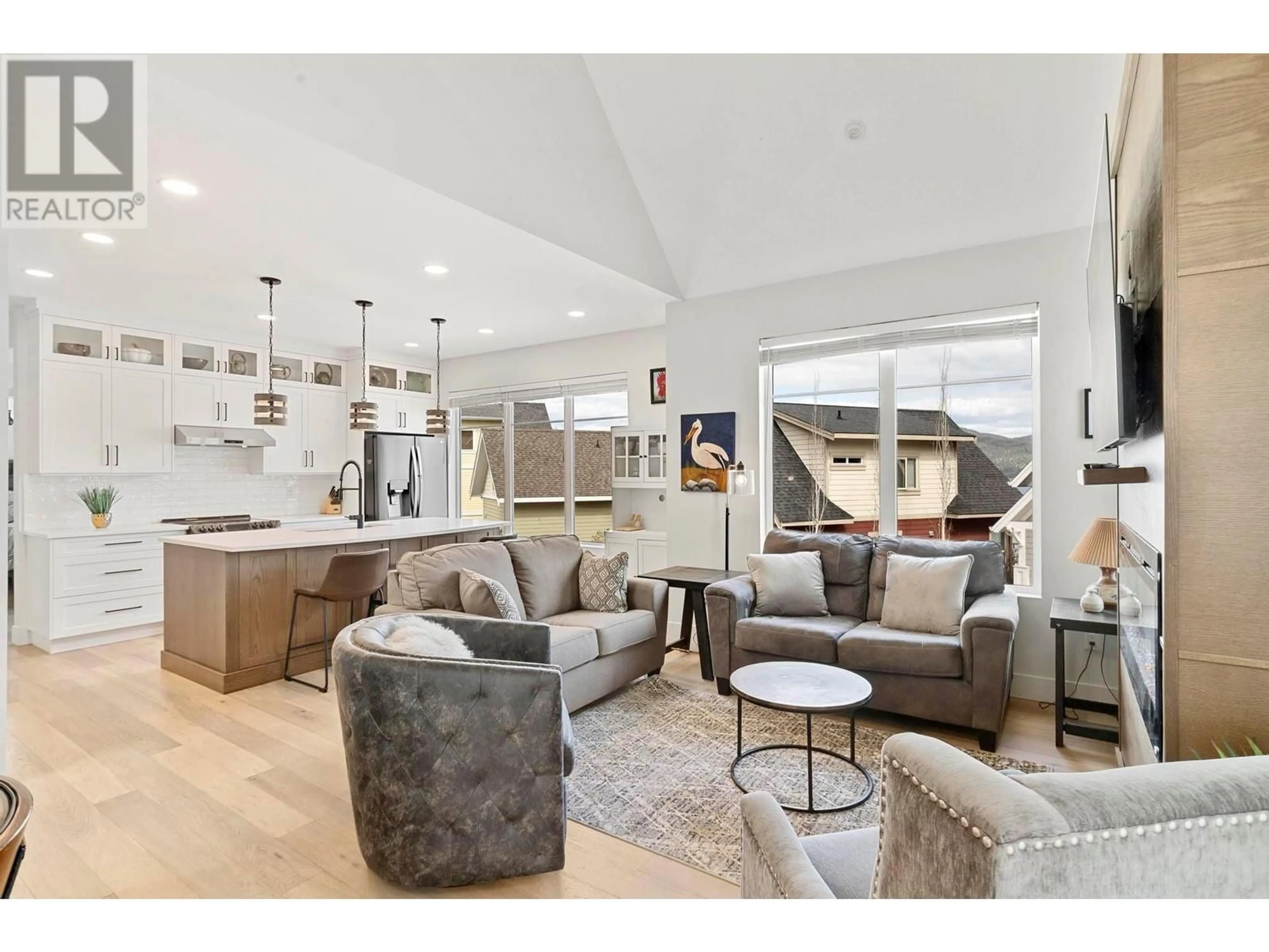 Open concept kitchen, unknown for 6749 LA PALMA LOOP, Kelowna British Columbia V1Z3R8