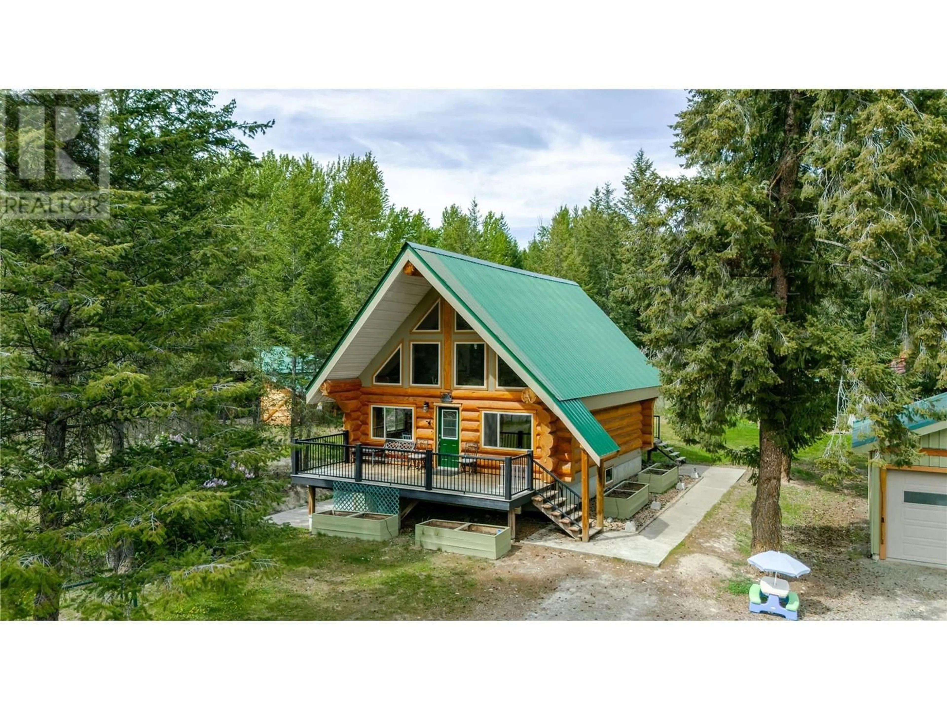 A pic from outside/outdoor area/front of a property/back of a property/a pic from drone, unknown for 753 LEONIE CREEK ROAD, Barriere British Columbia V0E1E0