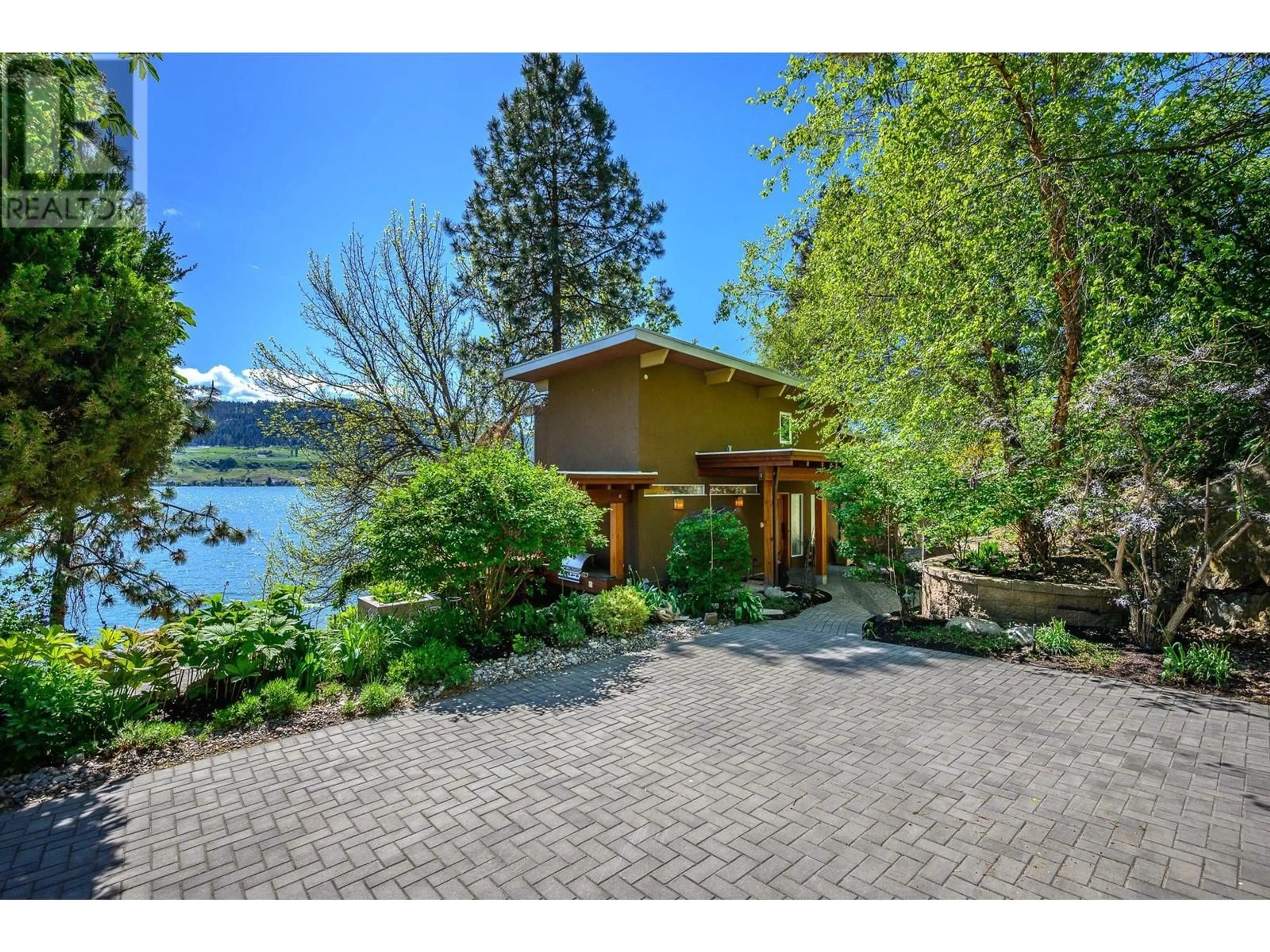 Unknown for 8280 TRONSON ROAD, Vernon British Columbia V1H1C8