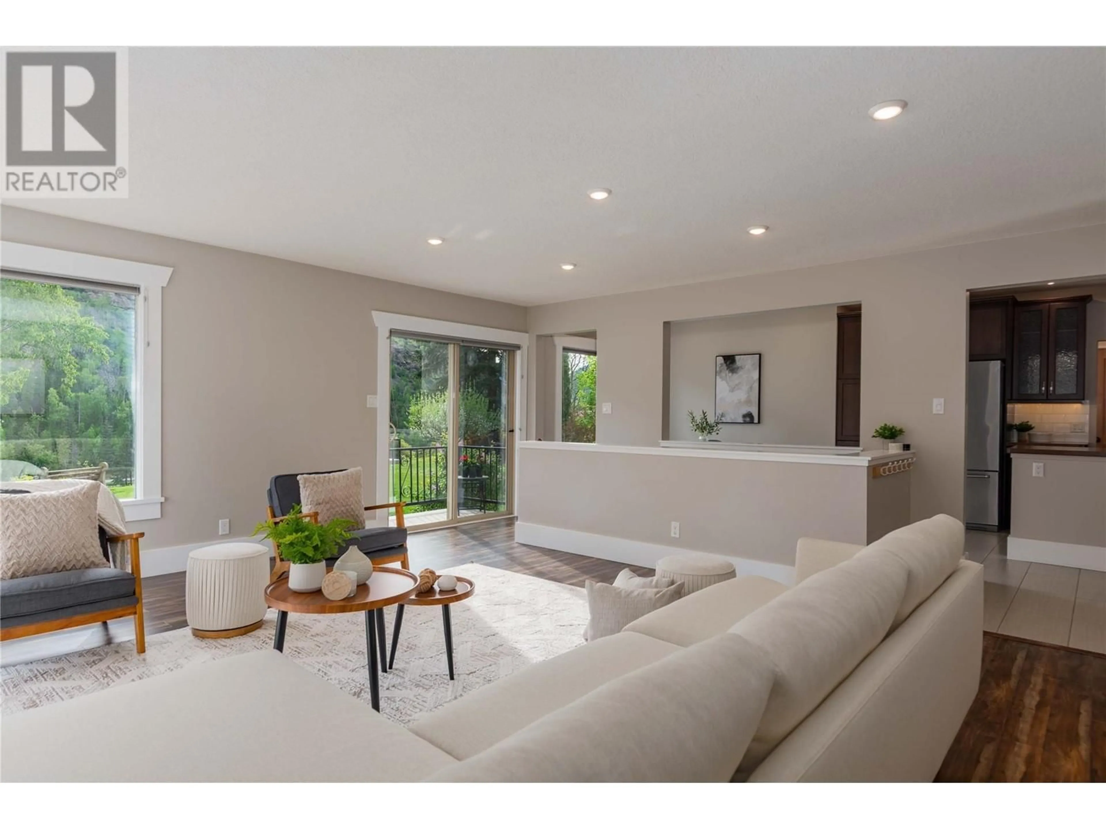 Living room with furniture, unknown for 108 RITCHIE AVENUE, Trail British Columbia V1R1G9