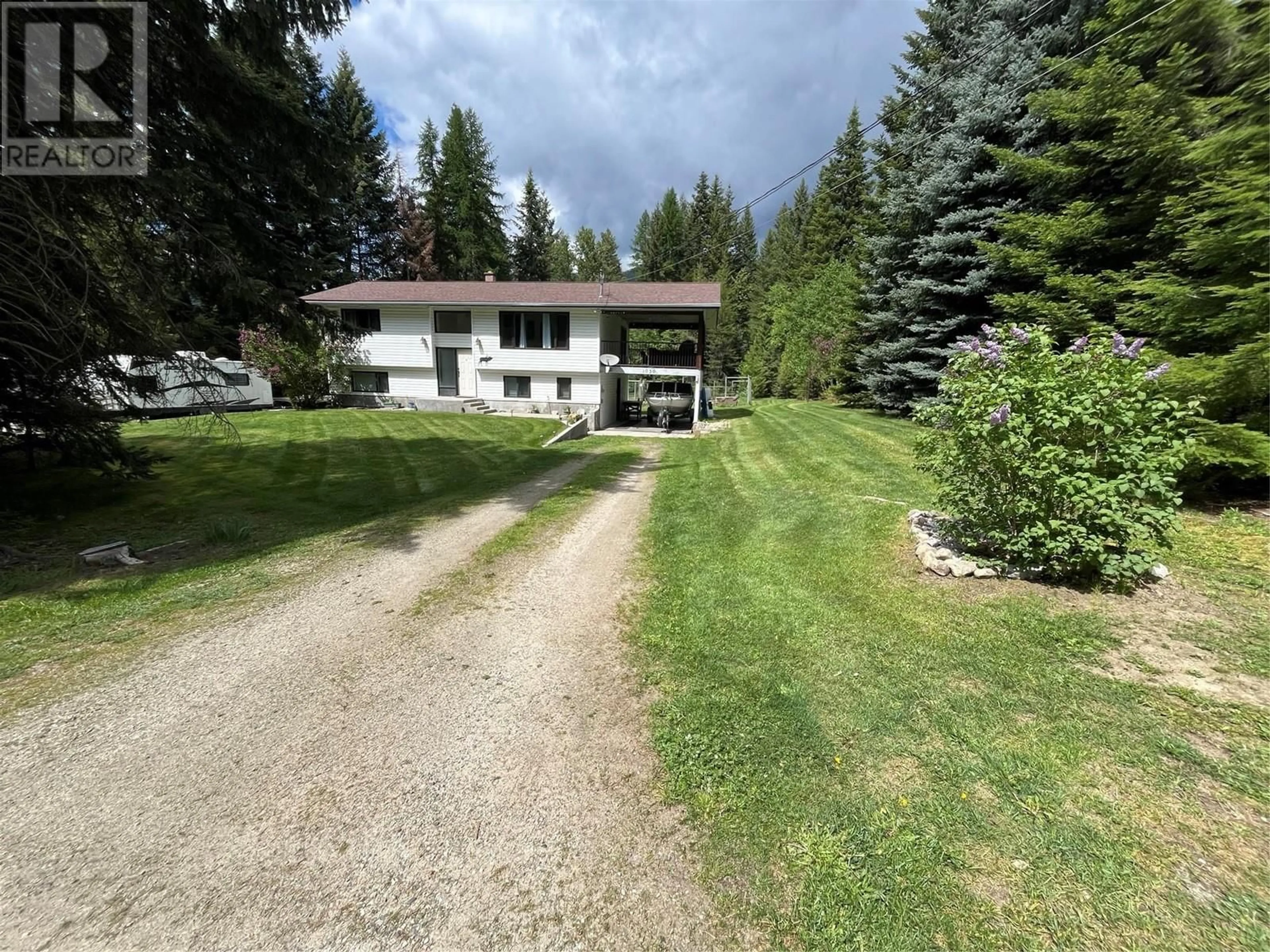A pic from outside/outdoor area/front of a property/back of a property/a pic from drone, unknown for 1050 WEBB ROAD, South Slocan British Columbia V0G2G0