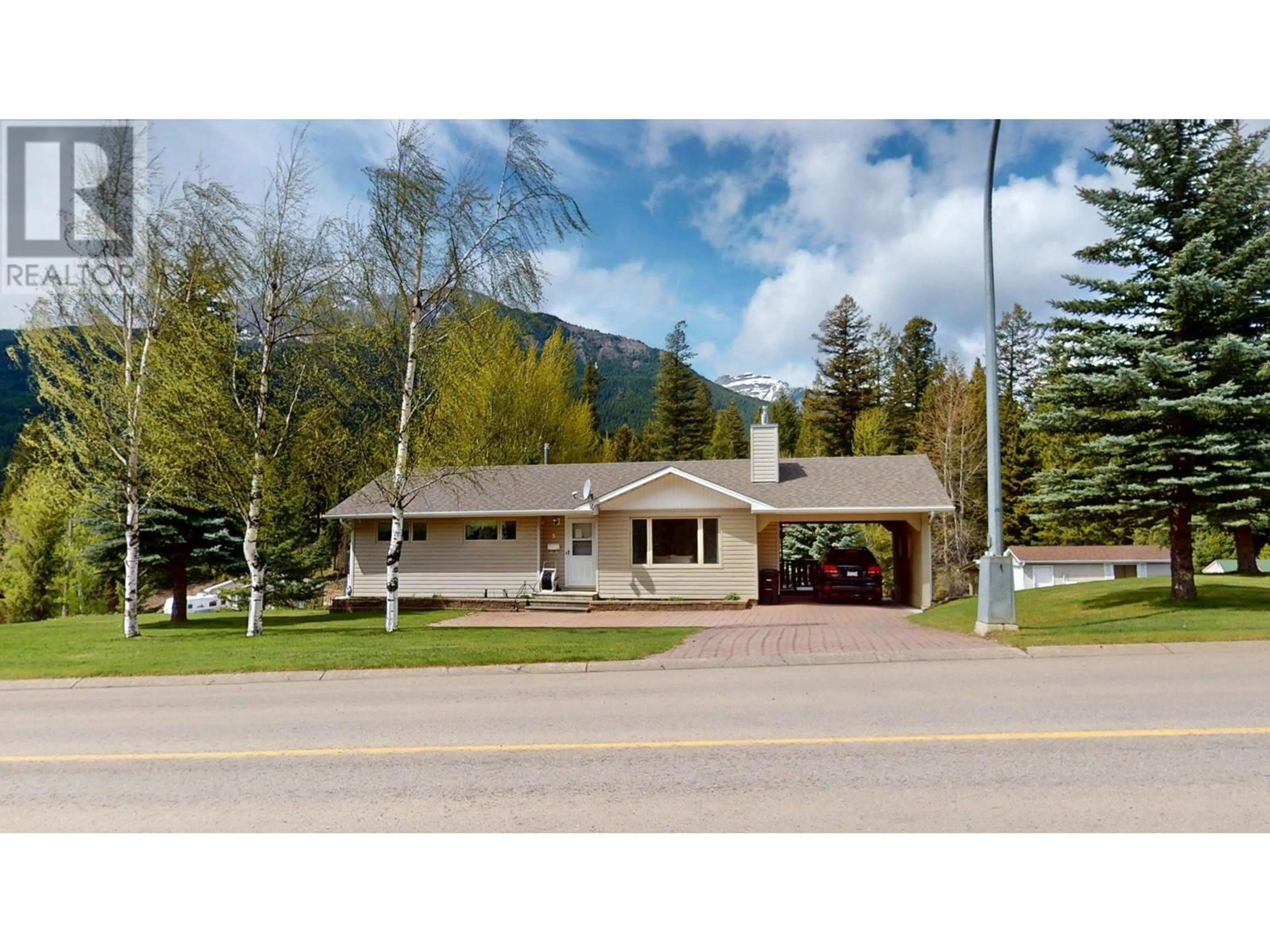 Unknown for 3 & 5 CHEROKEE DRIVE, Elkford British Columbia V0B1H0