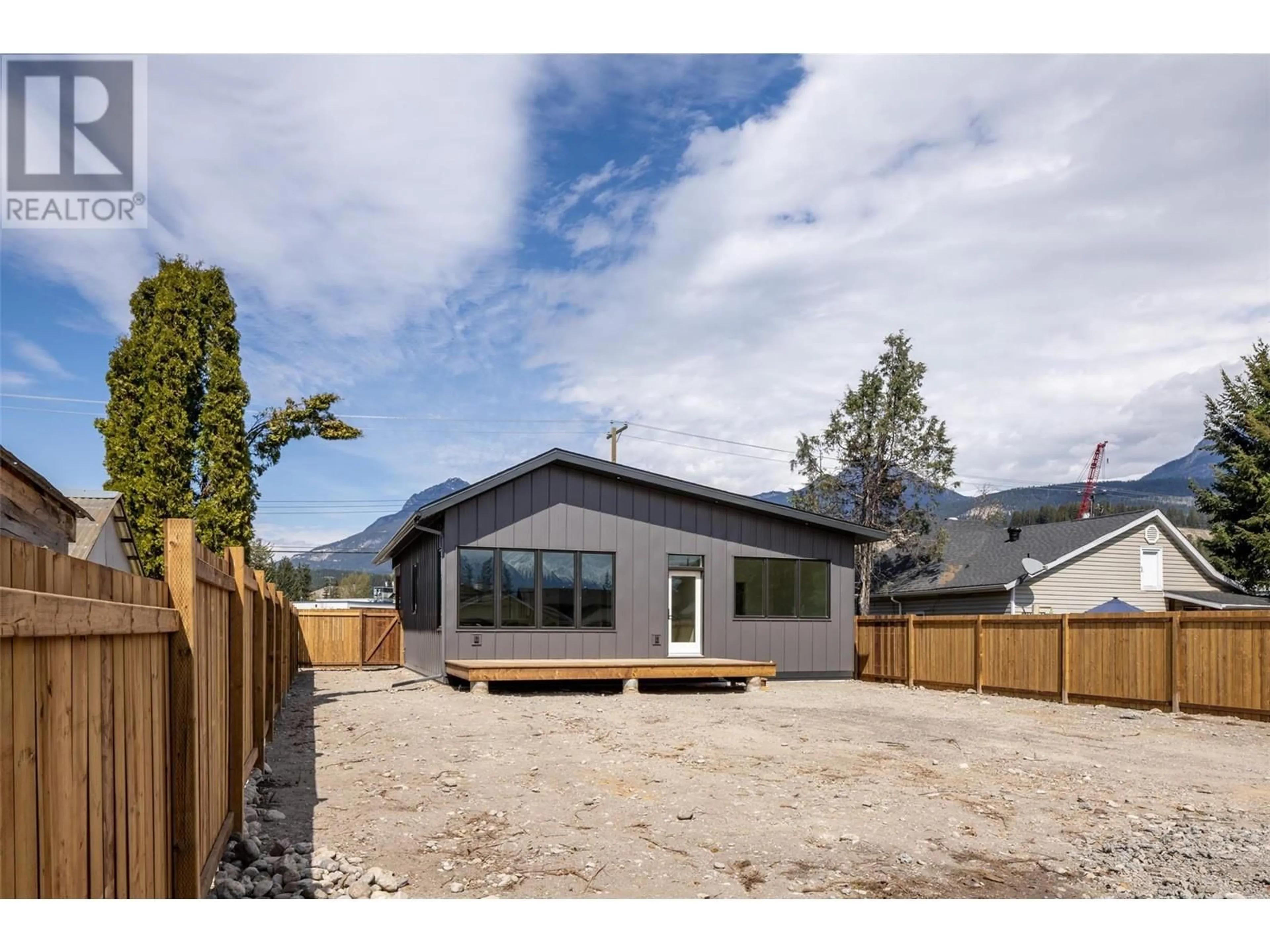 Unknown for 804 9TH STREET SOUTH, Golden British Columbia V0A1H0