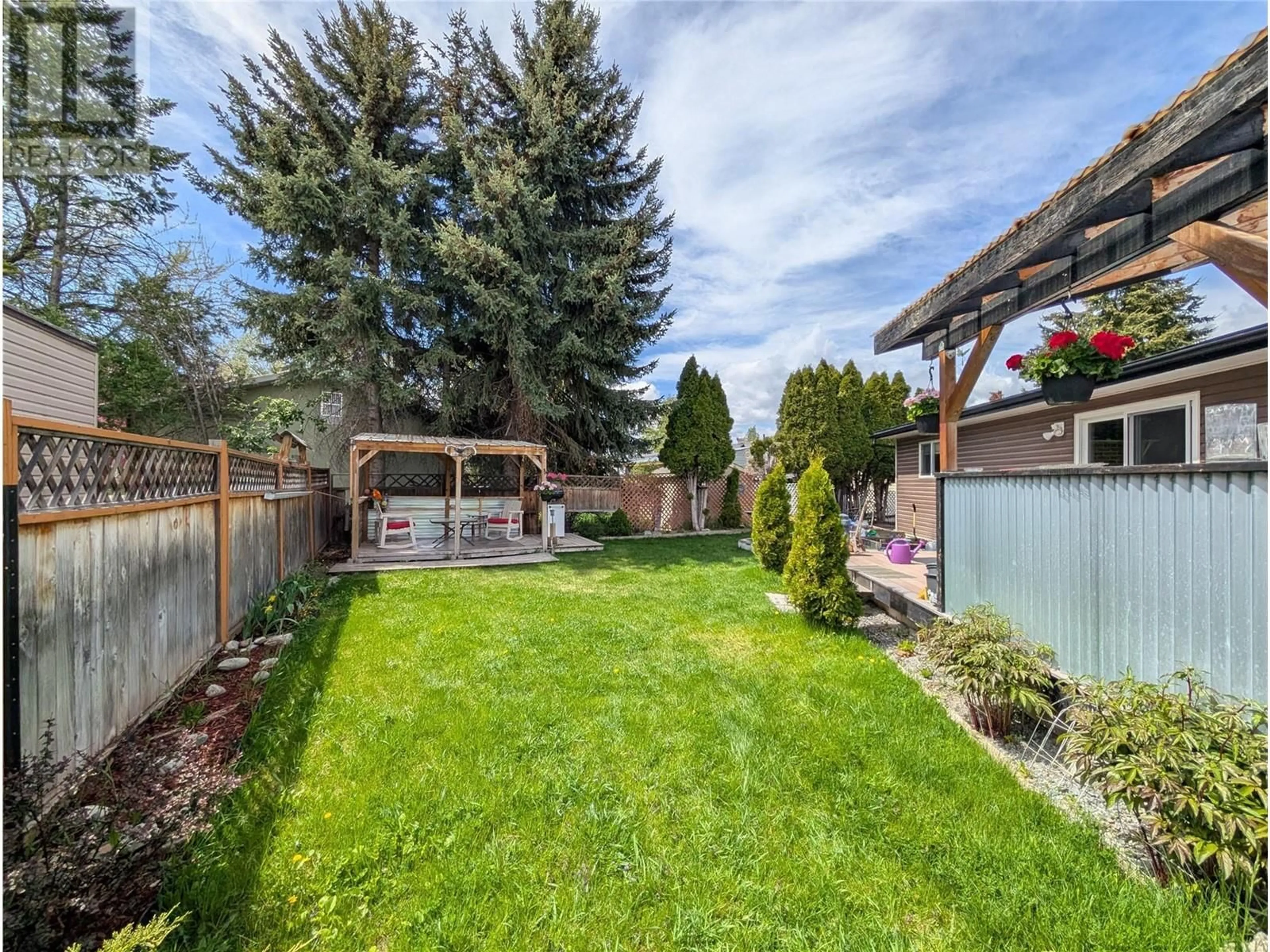 Patio, street for 1912 KOKANEE PLACE NORTH, Cranbrook British Columbia V1C6E5