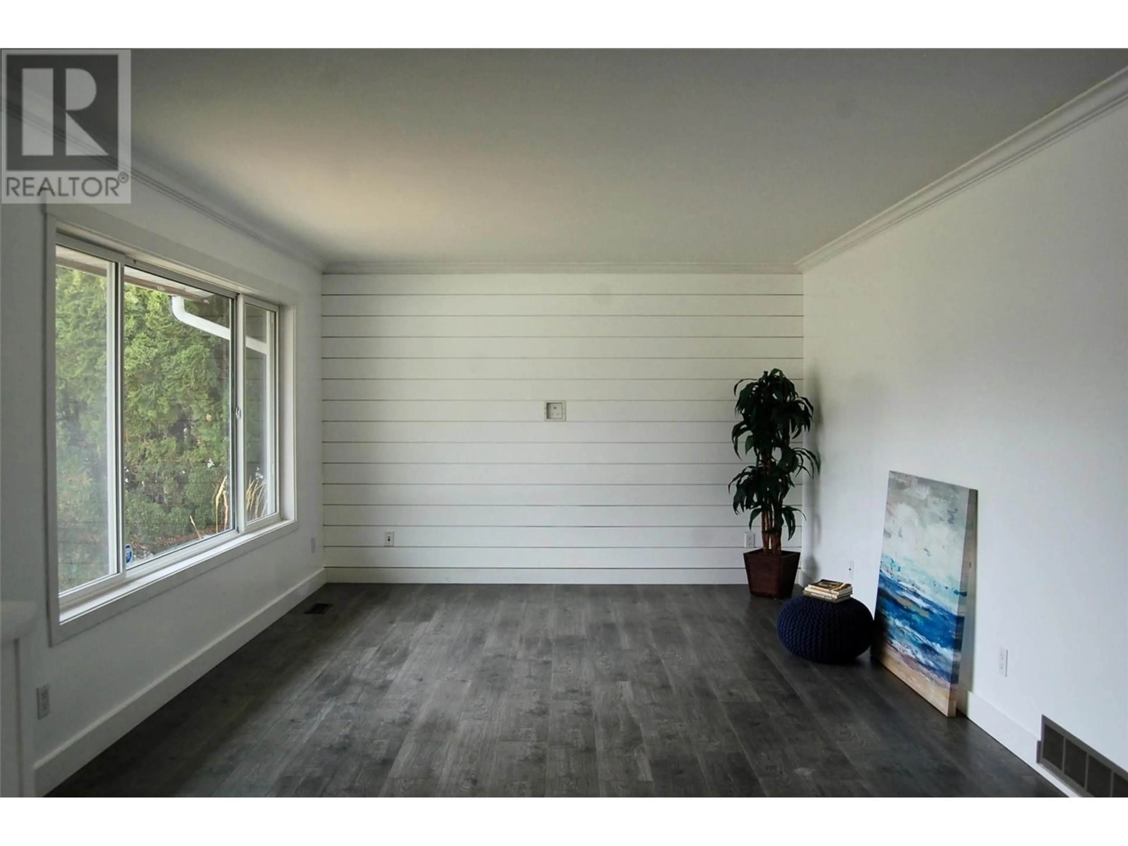 A pic of a room for 103 CLELAND DRIVE, Penticton British Columbia V2A7H4