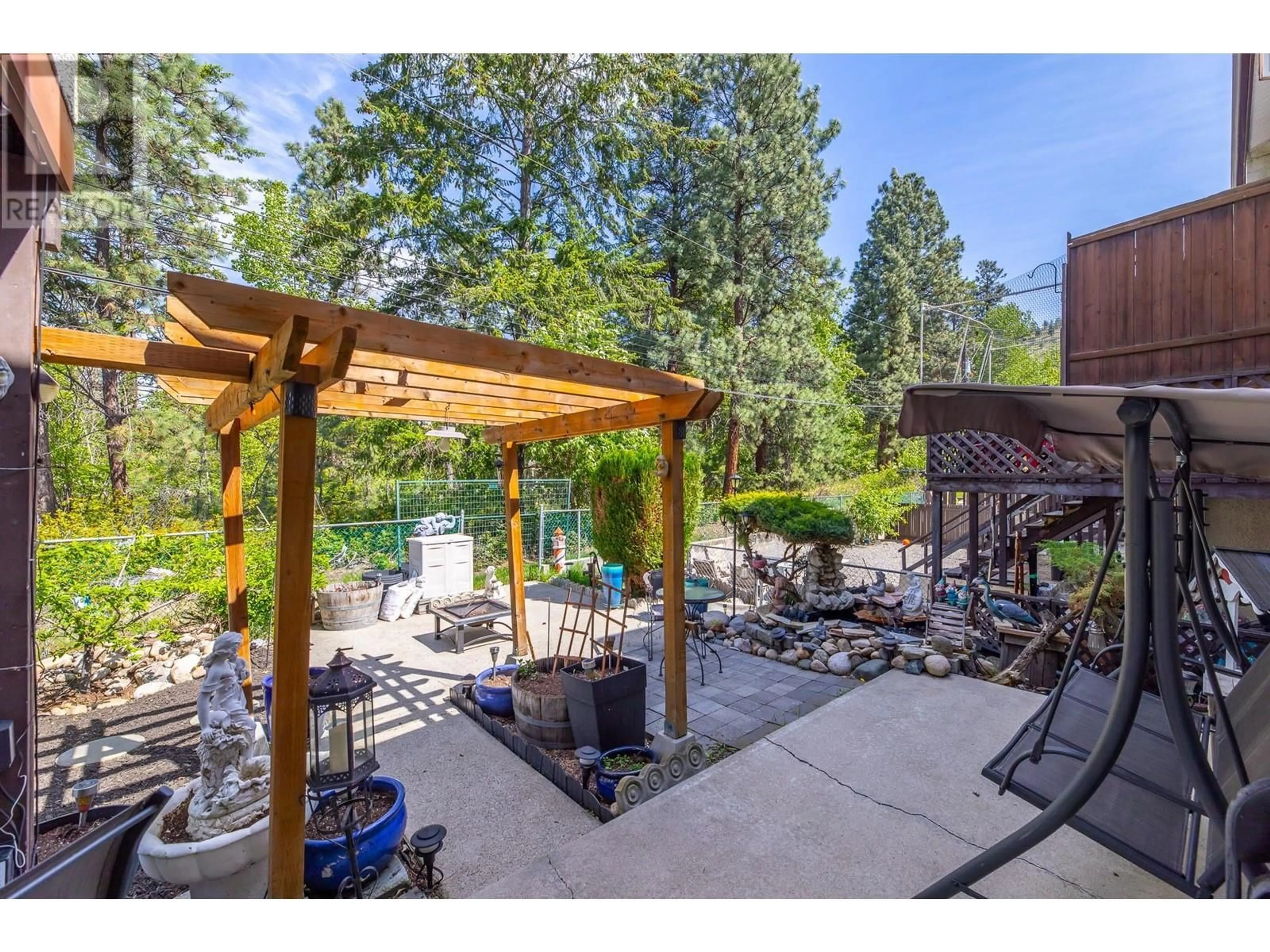 Patio, water/lake/river/ocean view for 100 - 180 MCPHERSON CRESCENT, Penticton British Columbia V2A2N8