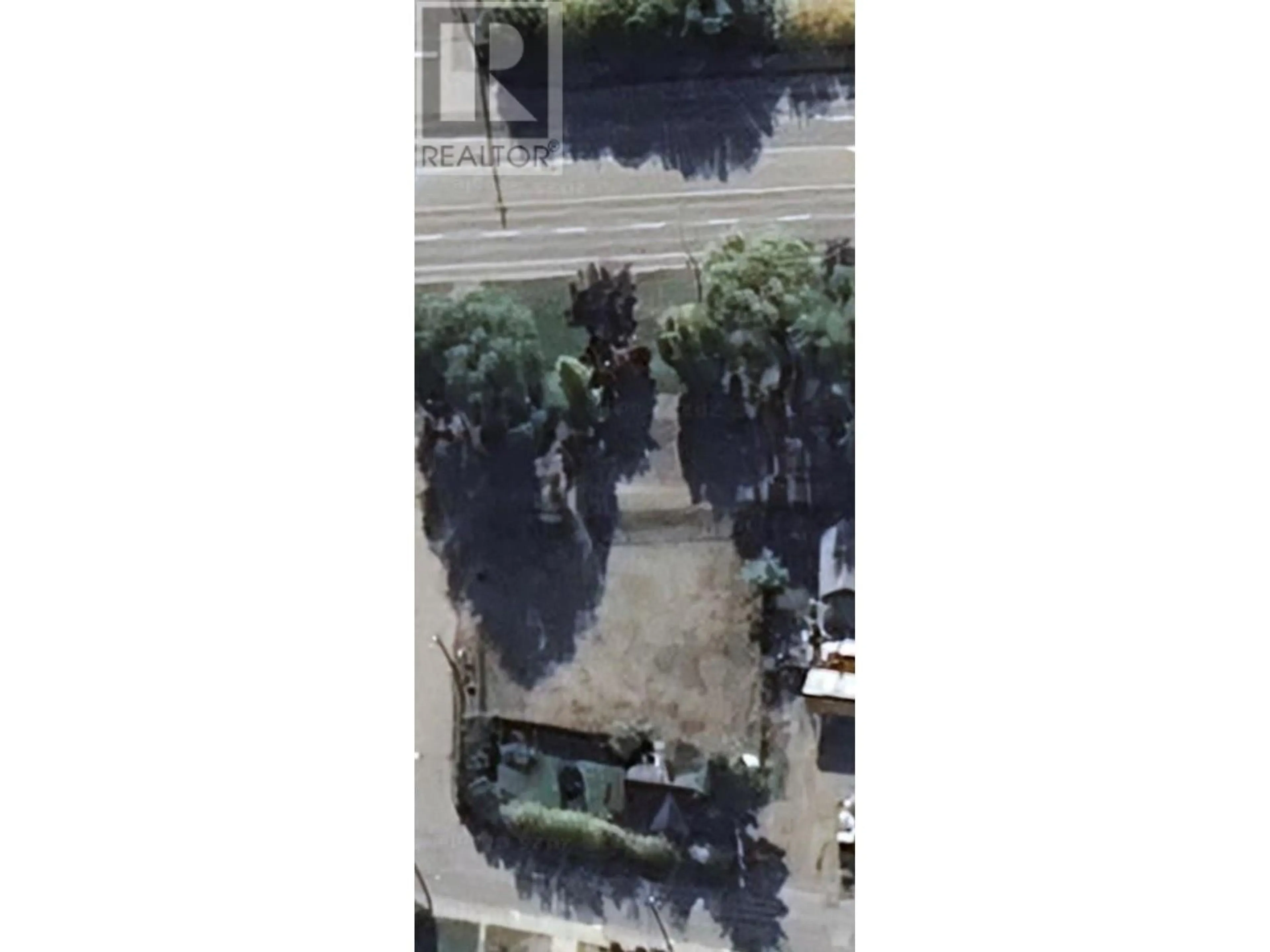 A pic from outside/outdoor area/front of a property/back of a property/a pic from drone, street for 3414 27TH AVENUE, Vernon British Columbia V1T1S3
