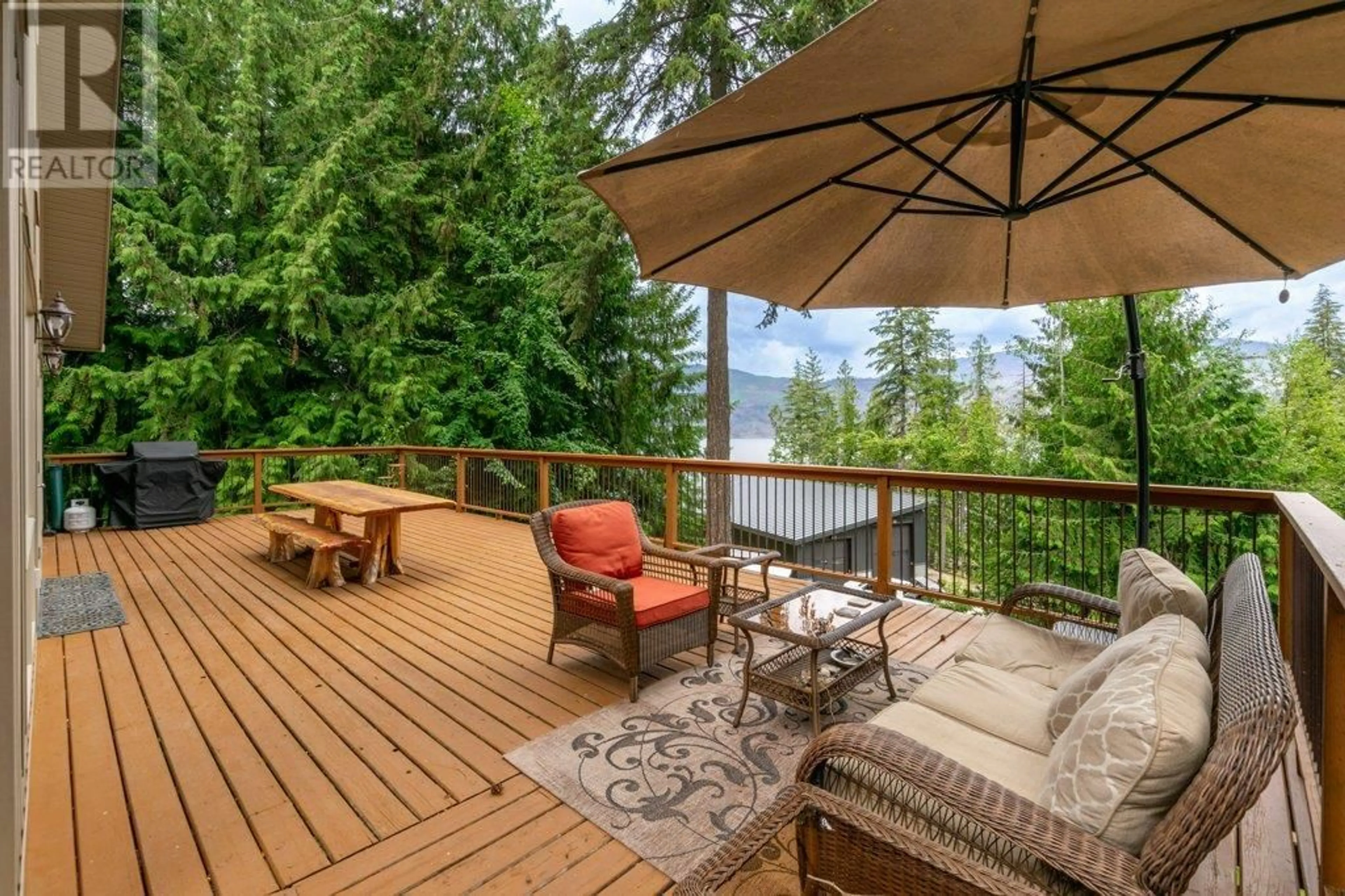 Patio, water/lake/river/ocean view for 2611 DUNCAN ROAD, Blind Bay British Columbia V0E1H1