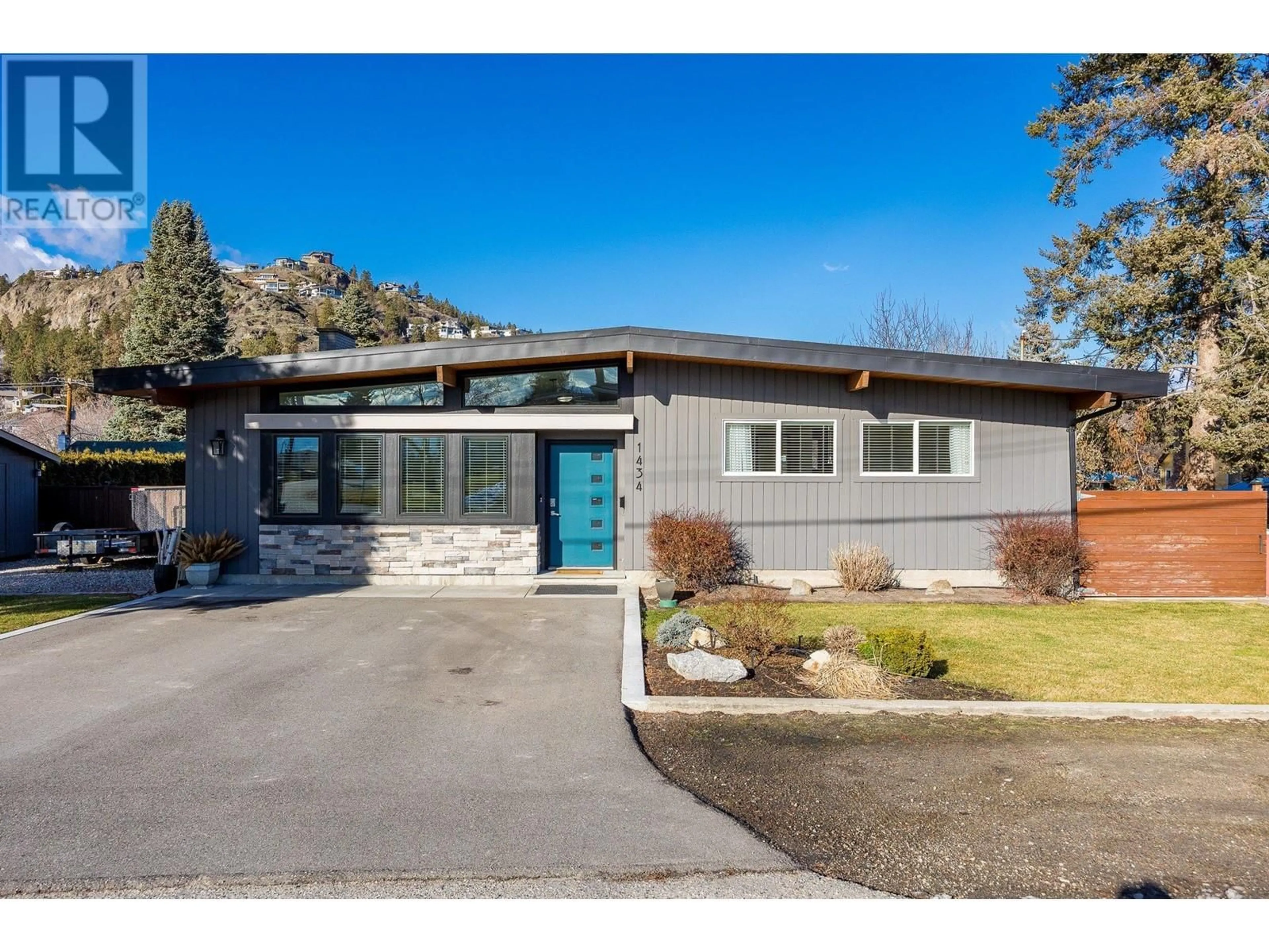 Home with brick exterior material, street for 1434 GADDES AVENUE, Kelowna British Columbia V1Y3P7