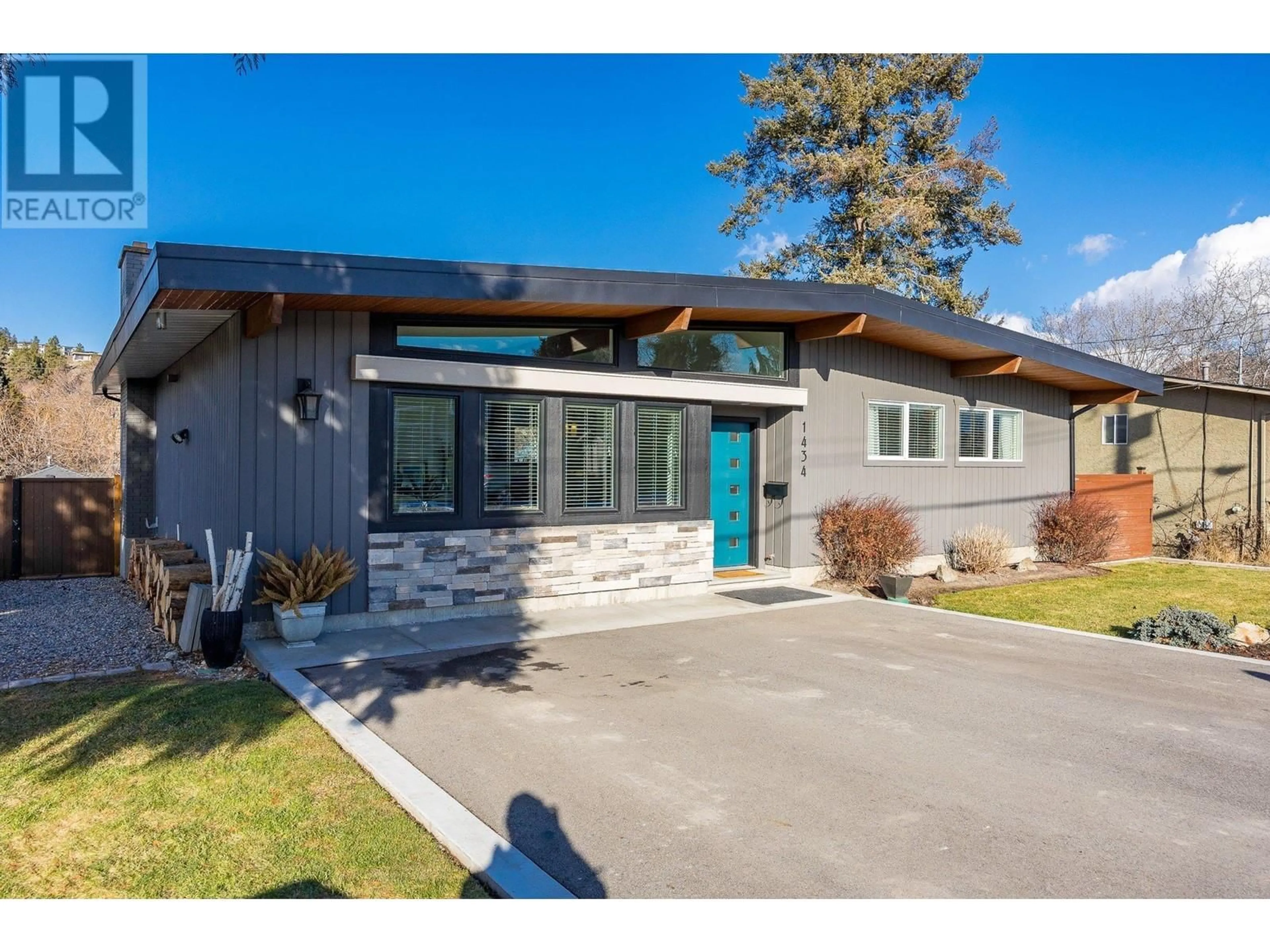 Home with brick exterior material, street for 1434 GADDES AVENUE, Kelowna British Columbia V1Y3P7