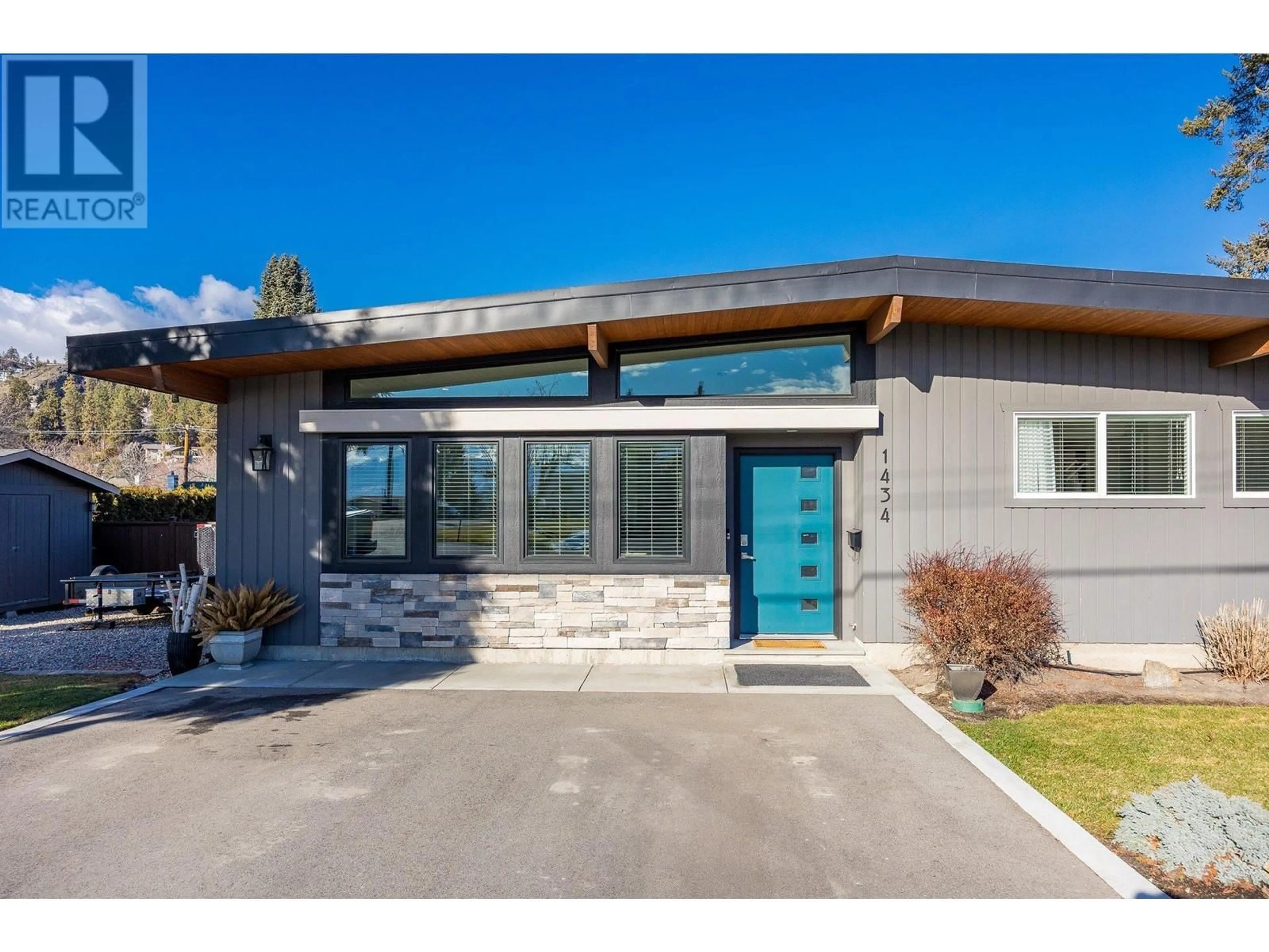 Home with brick exterior material, street for 1434 GADDES AVENUE, Kelowna British Columbia V1Y3P7