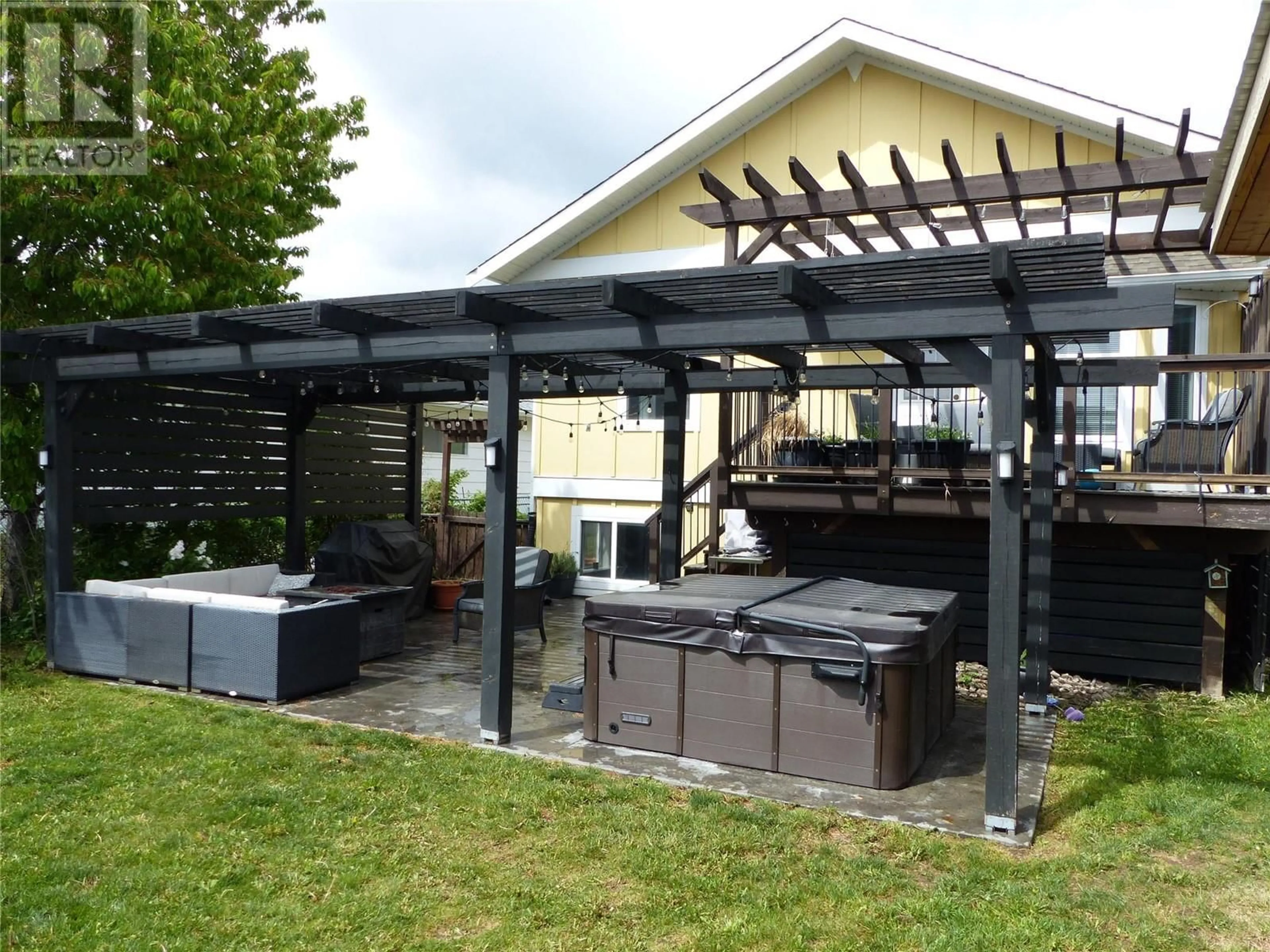 Patio, unknown for 100 - 10121 TURNER STREET, Summerland British Columbia V0H1Z5