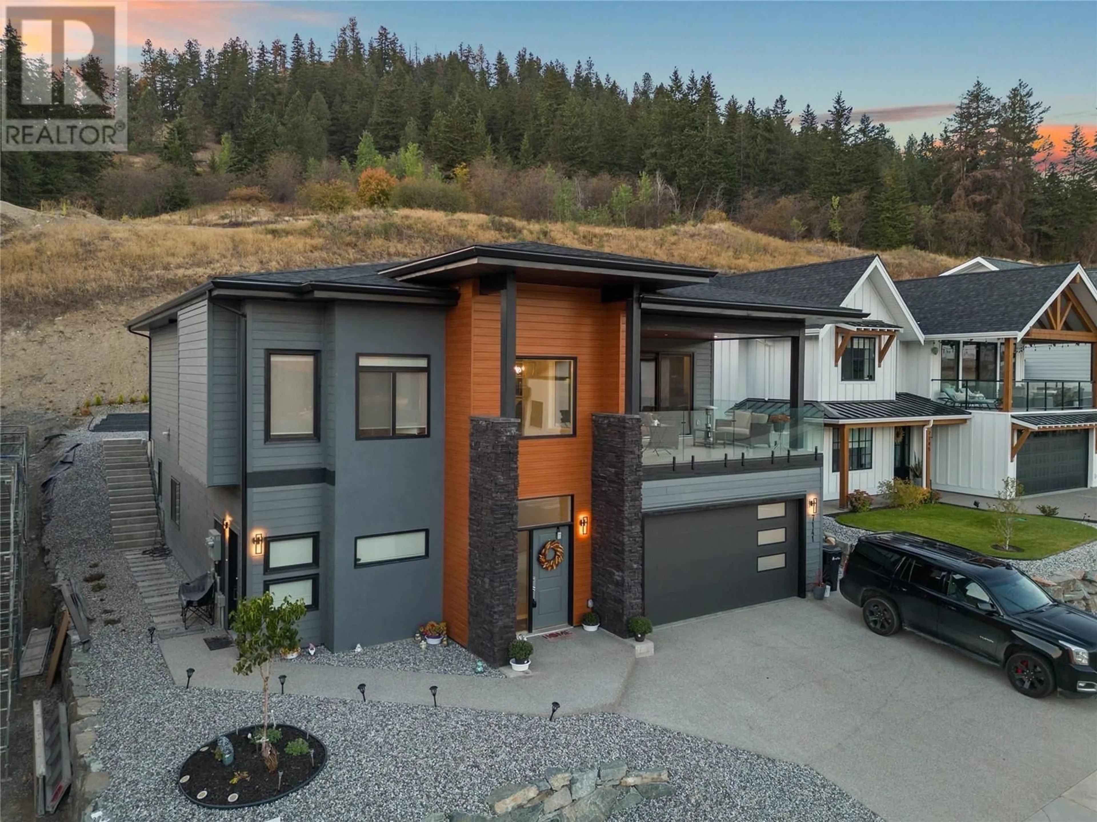 Home with vinyl exterior material, street for 7141 NAKISKA DRIVE, Vernon British Columbia V1B3M5