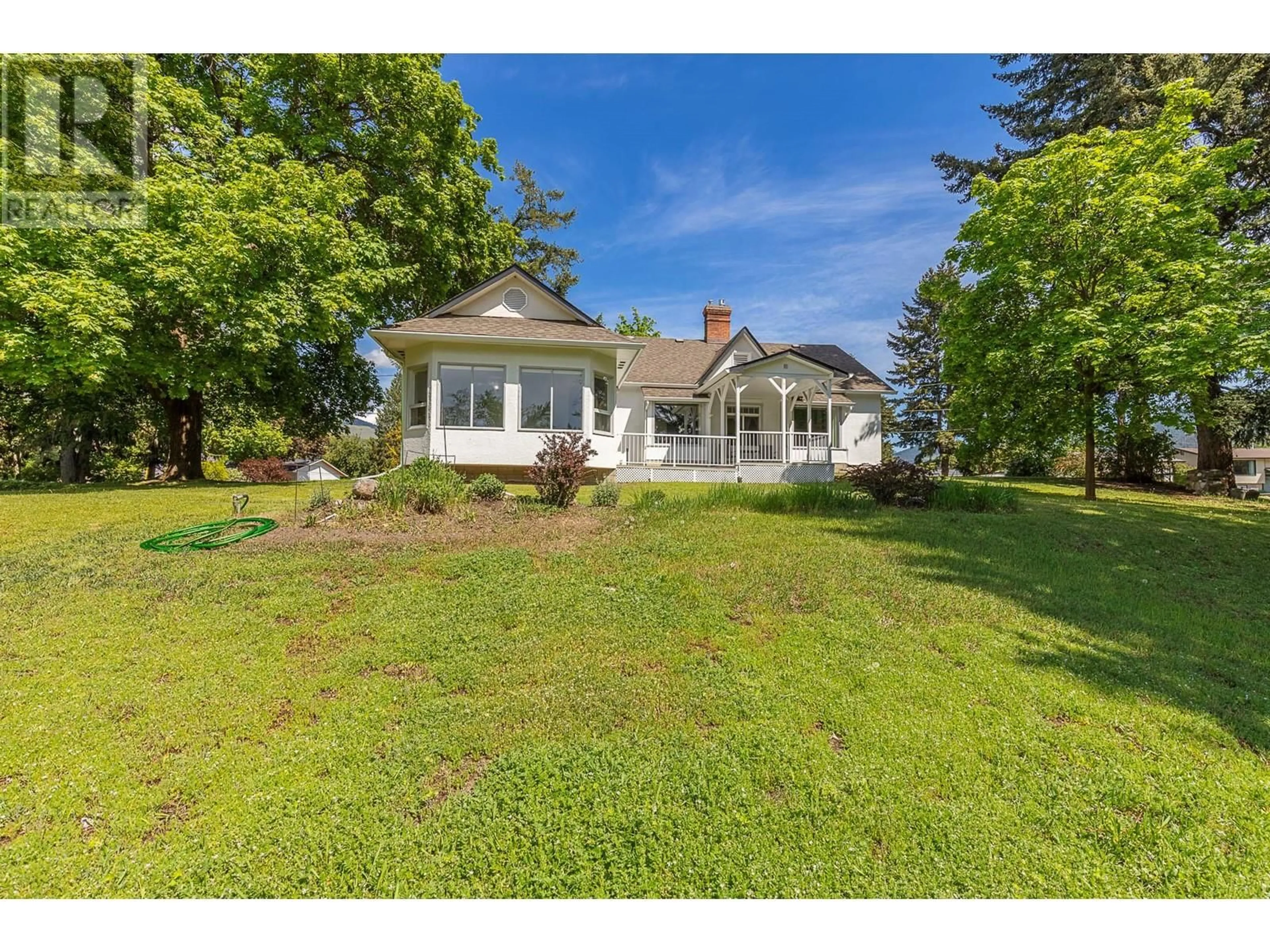 A pic from outside/outdoor area/front of a property/back of a property/a pic from drone, unknown for 7800 DE JONG DRIVE, Coldstream British Columbia V1B1P3
