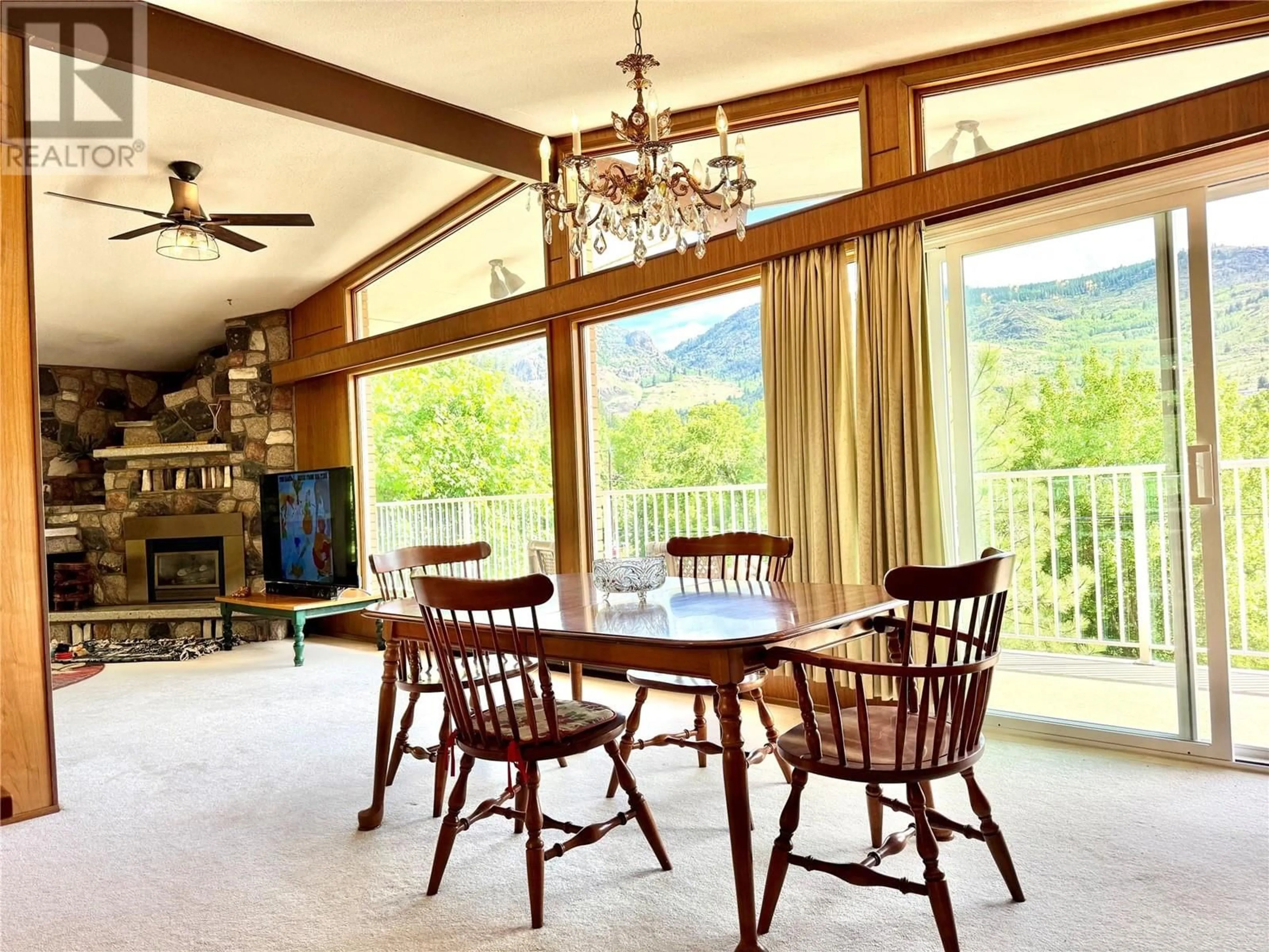 Dining room, wood/laminate floor for 7355 7TH STREET, Grand Forks British Columbia V0H1H0