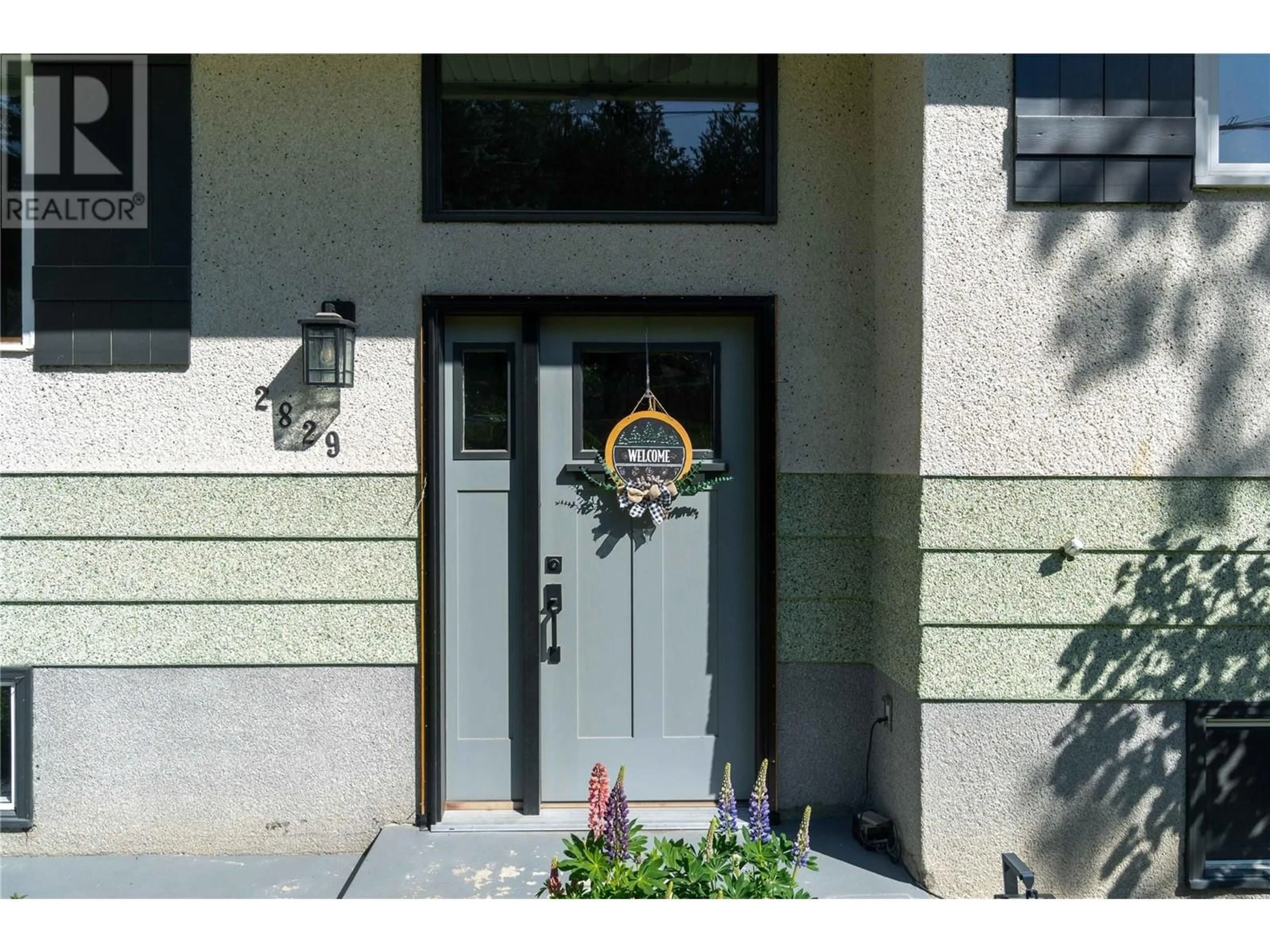 Indoor entryway for 2829 CAEN ROAD, Sorrento British Columbia V0E2W0
