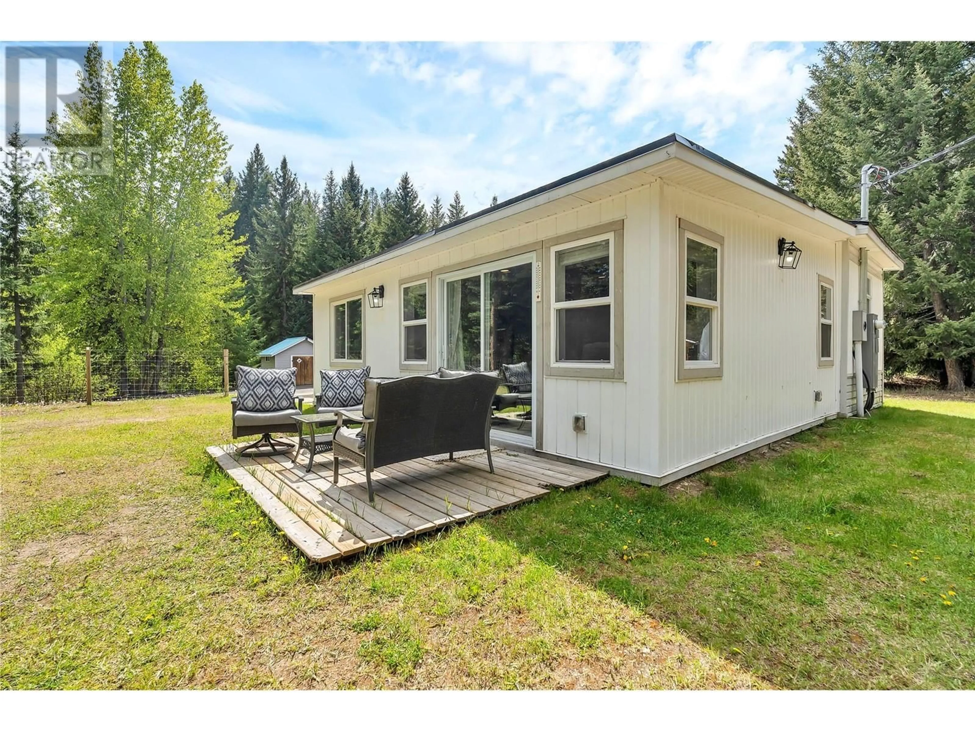 Patio, unknown for 2408 PRINCETON-SUMMERLAND ROAD, Princeton British Columbia V0X1W0