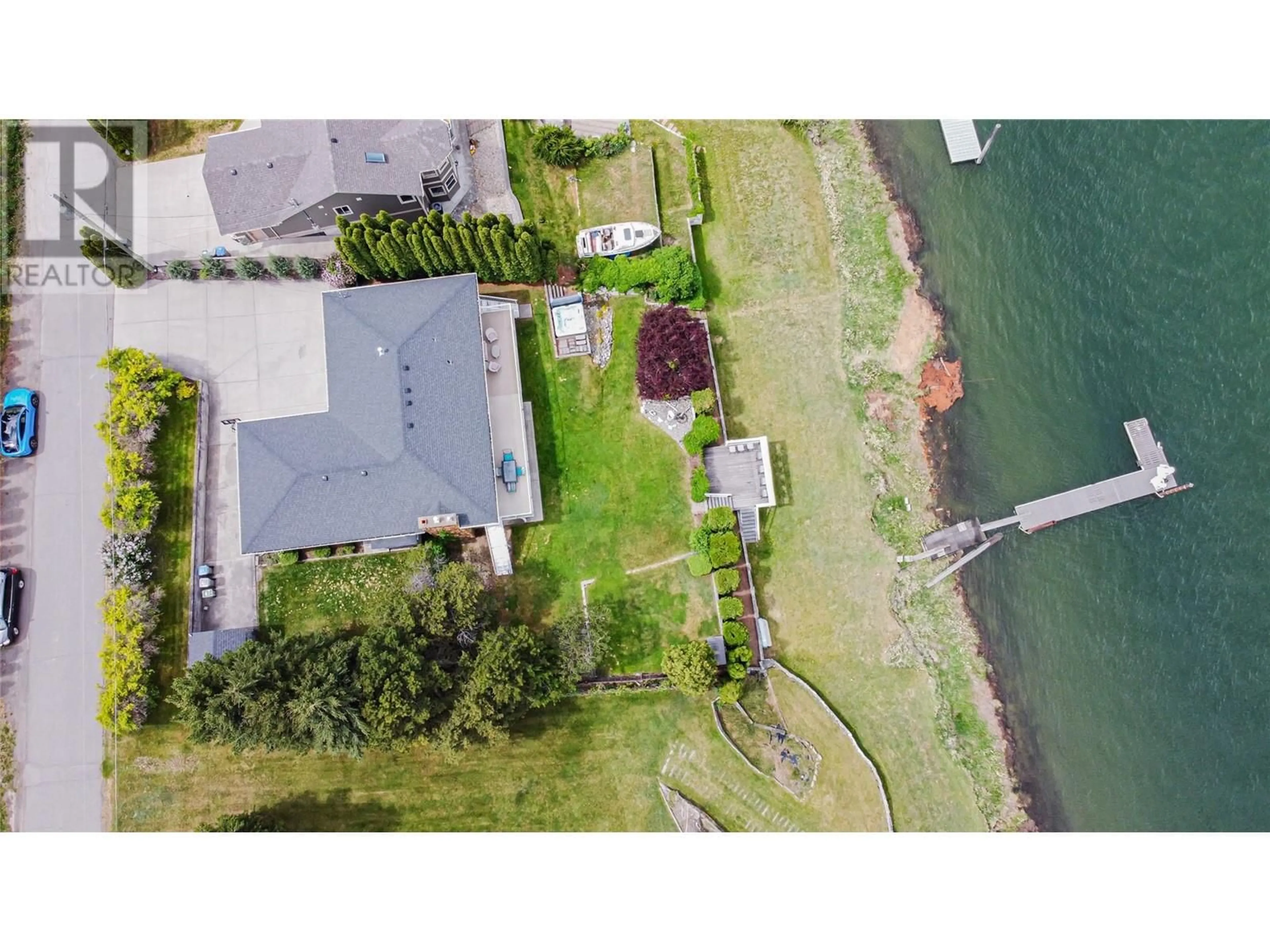 A pic from outside/outdoor area/front of a property/back of a property/a pic from drone, water/lake/river/ocean view for 5050 KIPP ROAD, Kamloops British Columbia V2H1T7