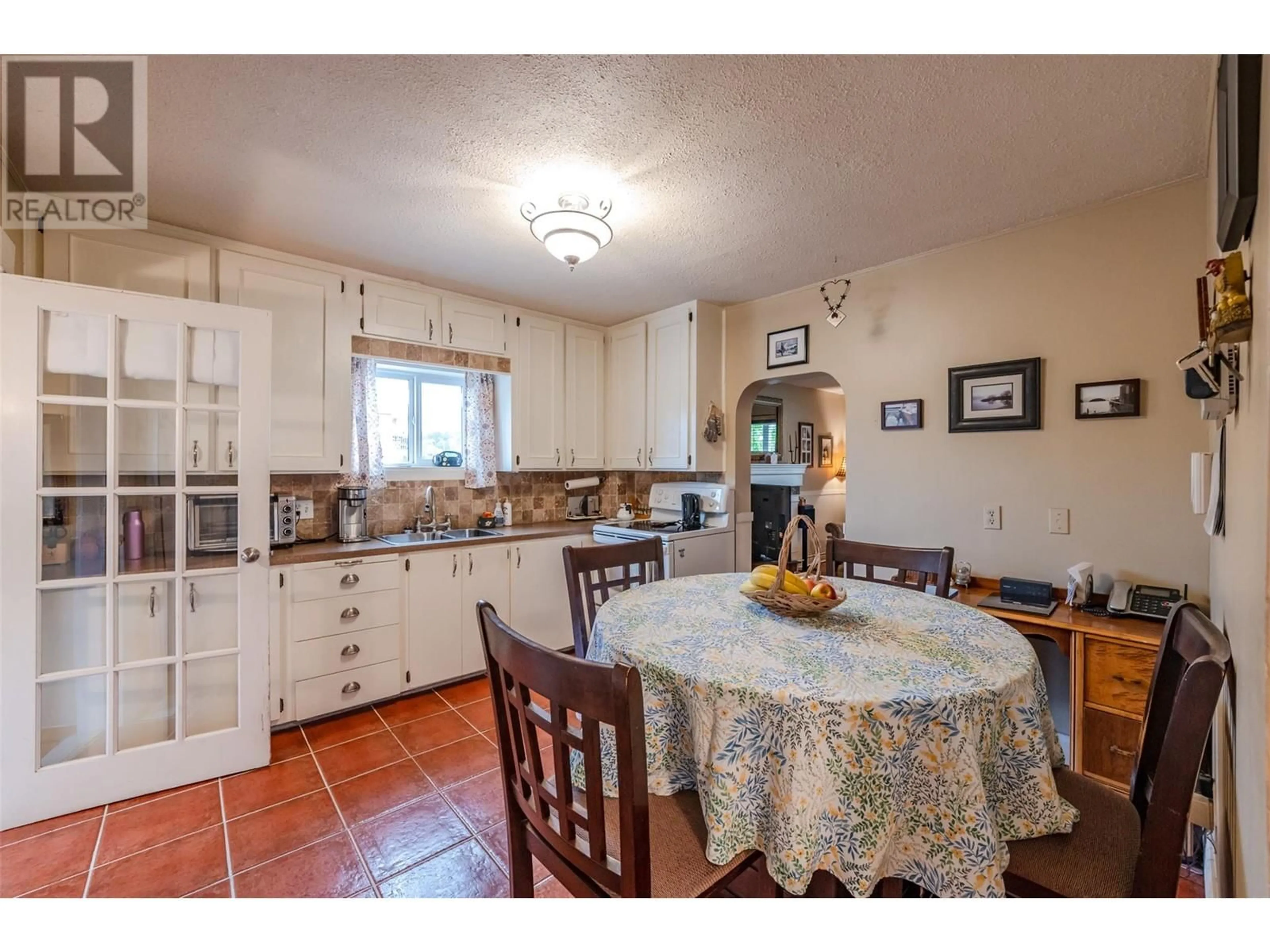 Unknown for 739 GOVERNMENT STREET, Penticton British Columbia V2A4T5