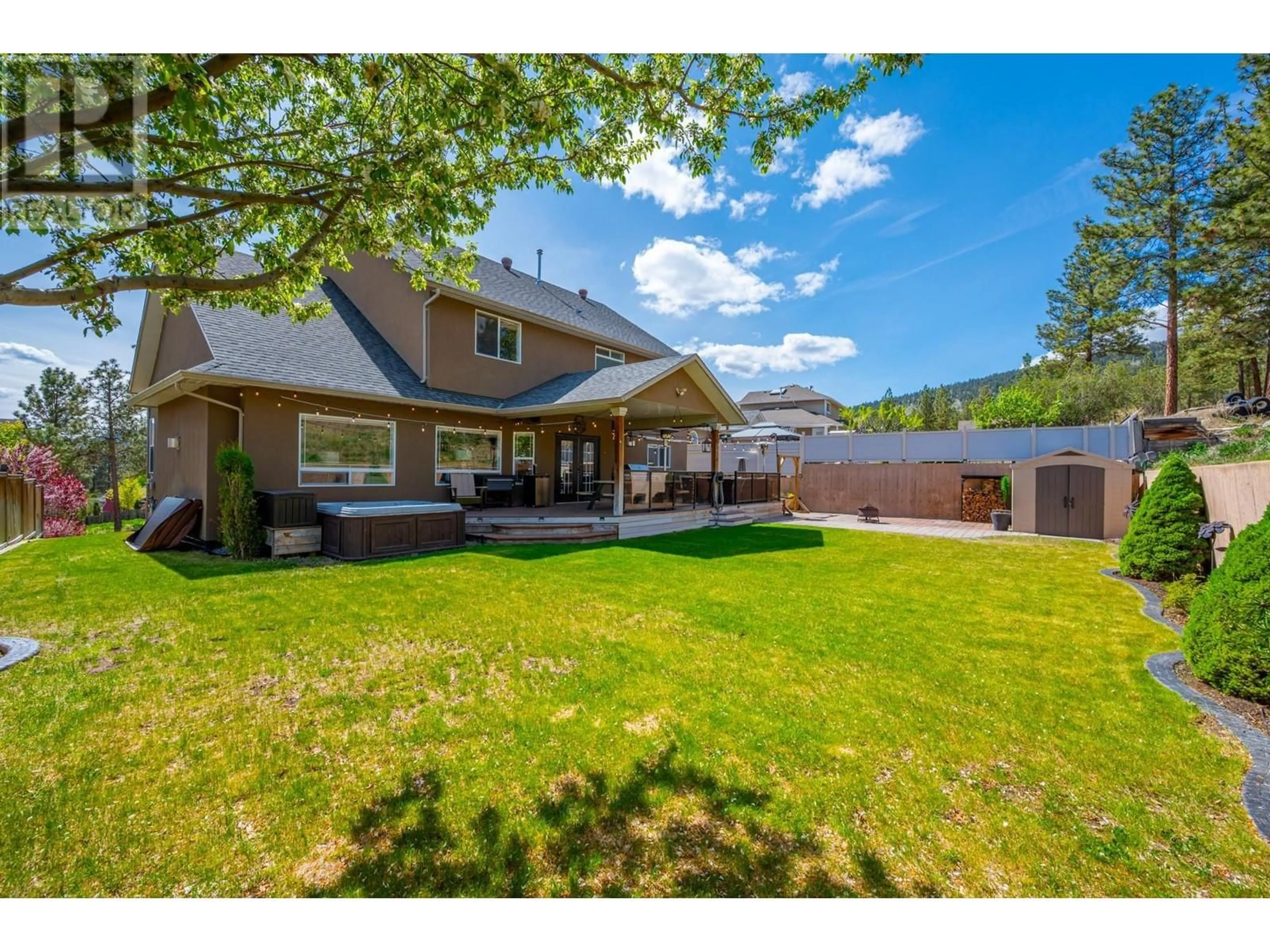 A pic from outside/outdoor area/front of a property/back of a property/a pic from drone, mountain view for 4150 WALTERS STREET, Merritt British Columbia V1K1C6