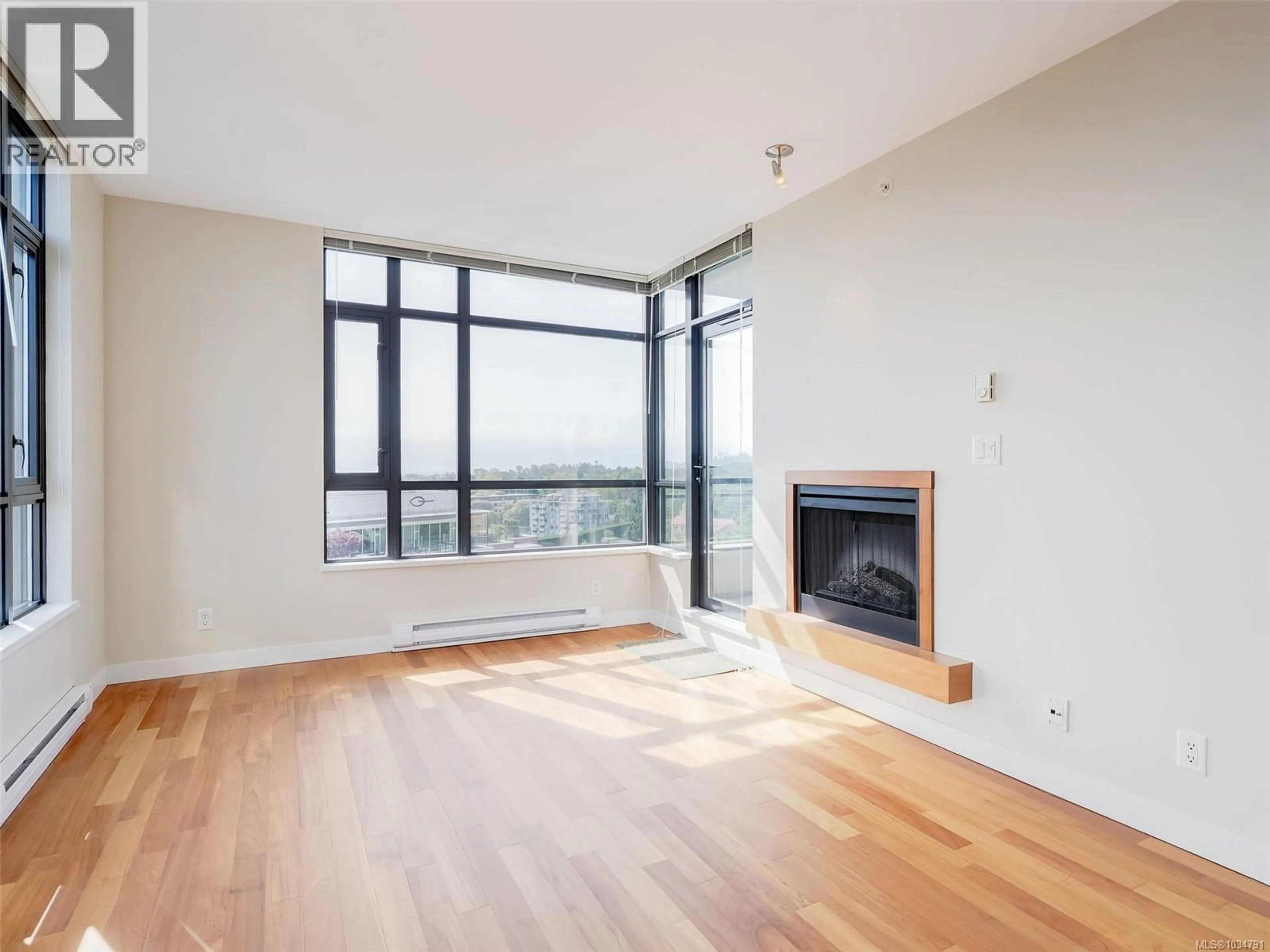 A pic of a room for 788 HUMBOLDT STREET, Victoria British Columbia V8W4A2