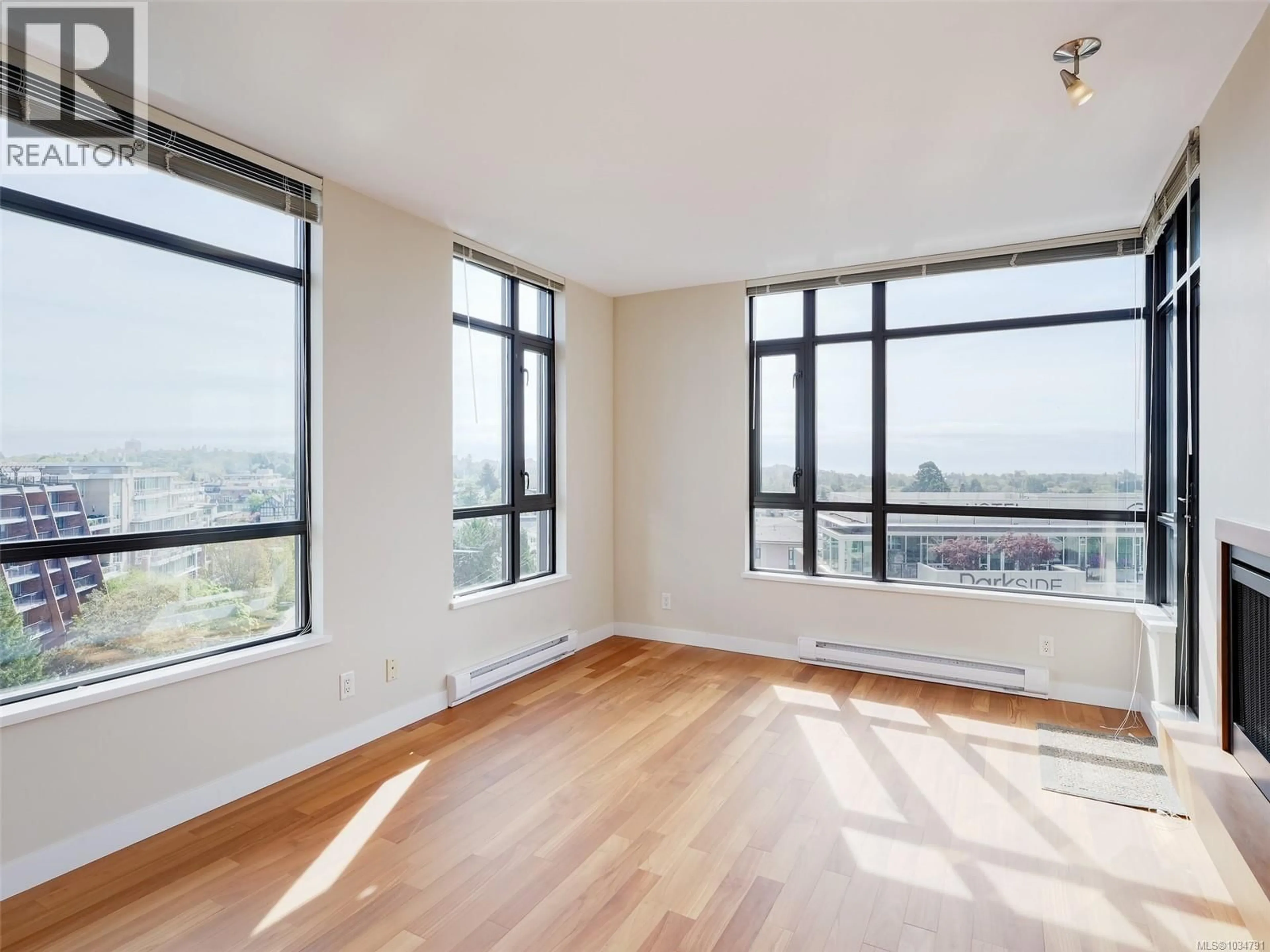 A pic of a room for 788 HUMBOLDT STREET, Victoria British Columbia V8W4A2