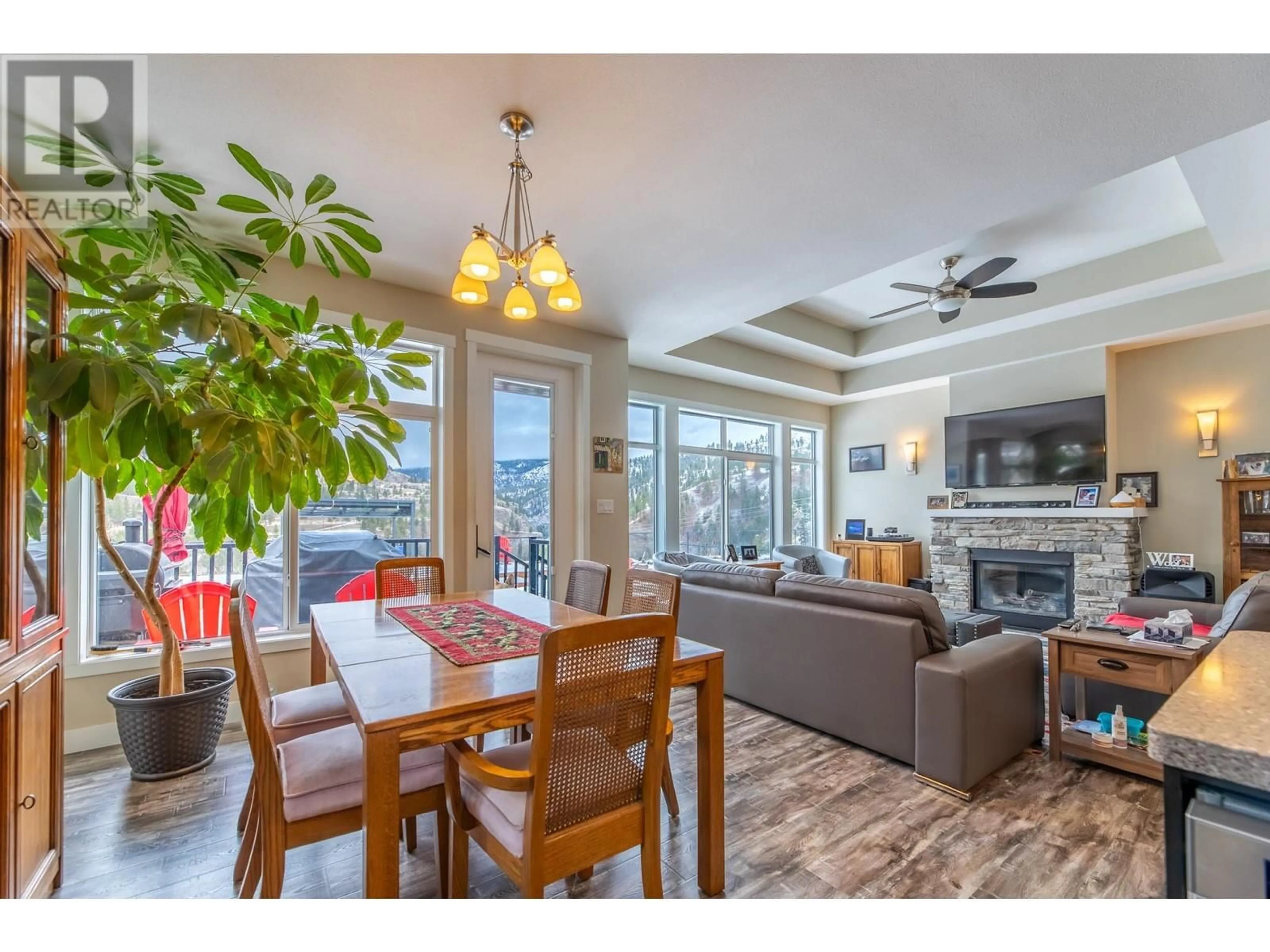 Open concept kitchen, wood/laminate floor for 2189 BRENT DRIVE, Penticton British Columbia V2A8M9