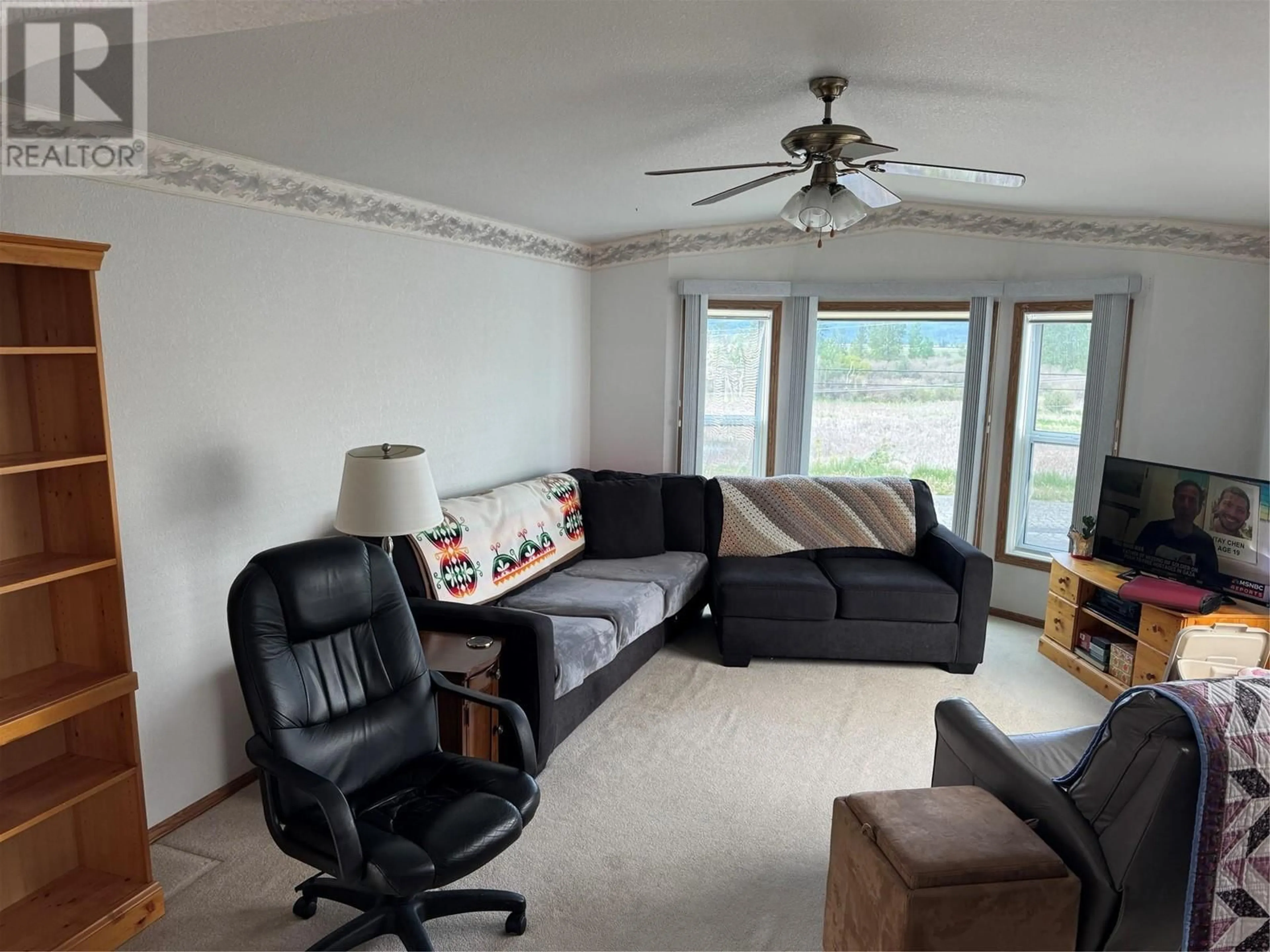 Living room with furniture, unknown for 83 - 445 6 AVENUE NORTH, Creston British Columbia V0B1G3