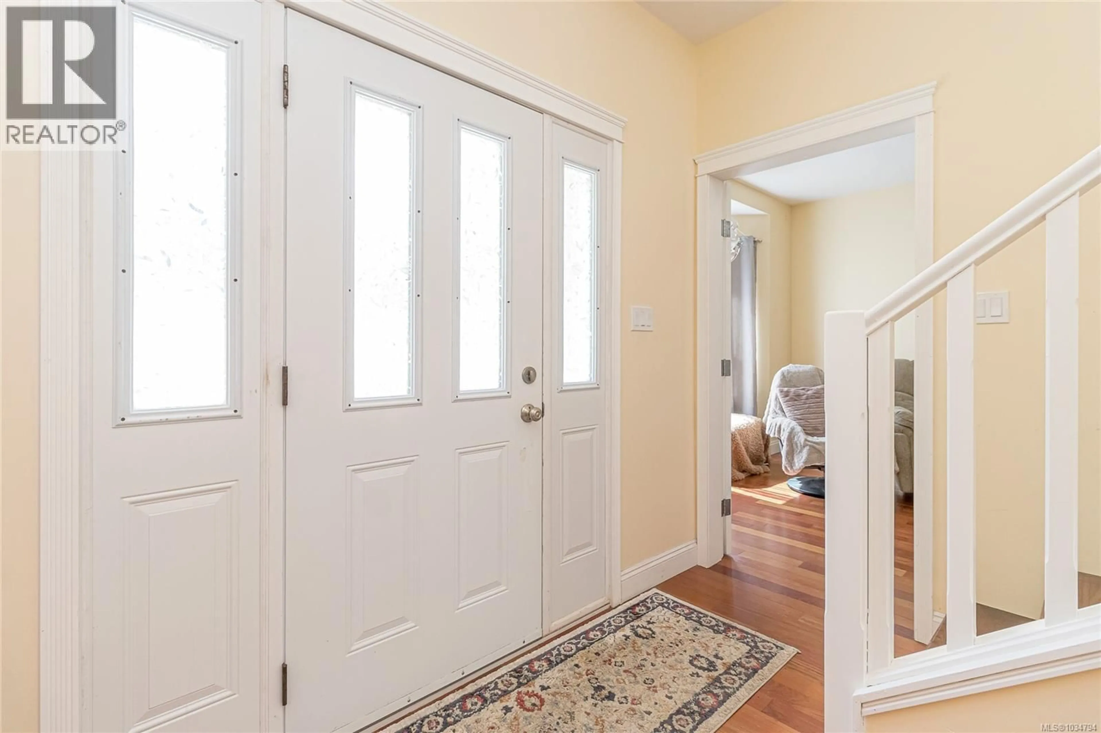 Indoor entryway for 1745 PAVENHAM ROAD, Cowichan Bay British Columbia V0R1N1