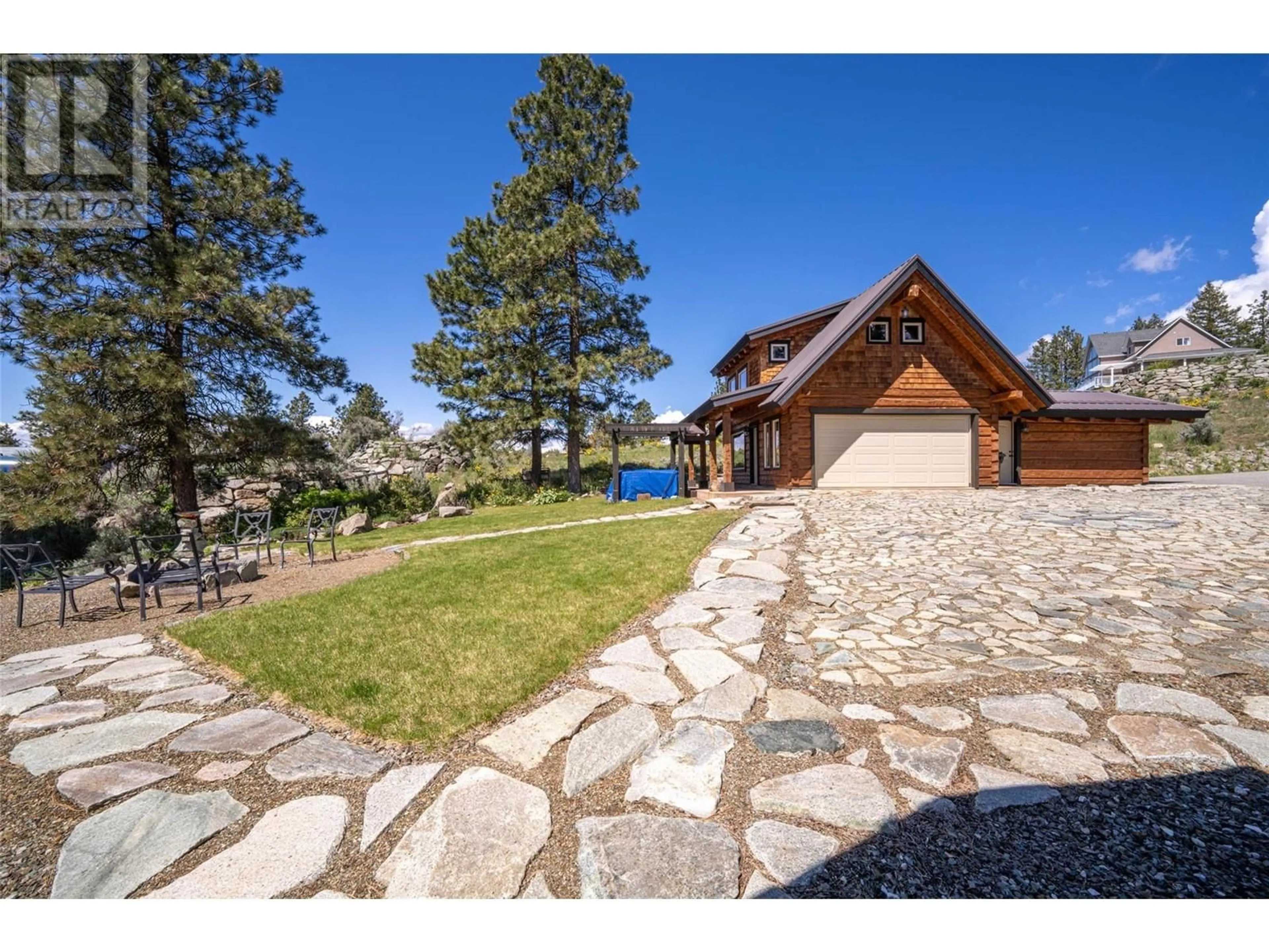 A pic from outside/outdoor area/front of a property/back of a property/a pic from drone, unknown for 137 CARIBOU POINT, Osoyoos British Columbia V0H1V6