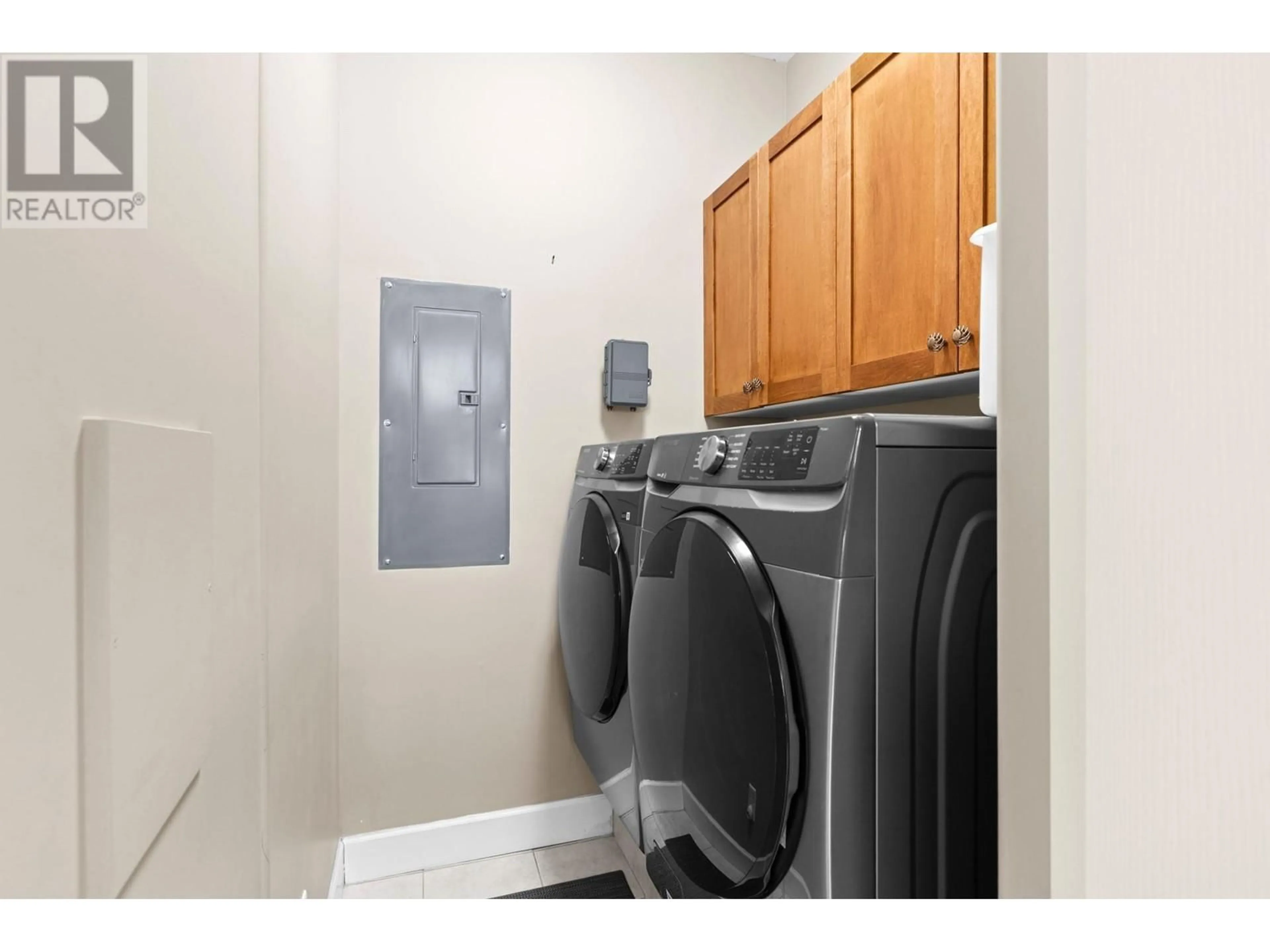 Laundry room for 127 - 3996 BEACH AVENUE, Peachland British Columbia V0X1X5
